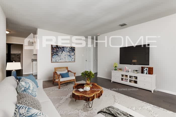 1407 Sunridge Road – photo 5