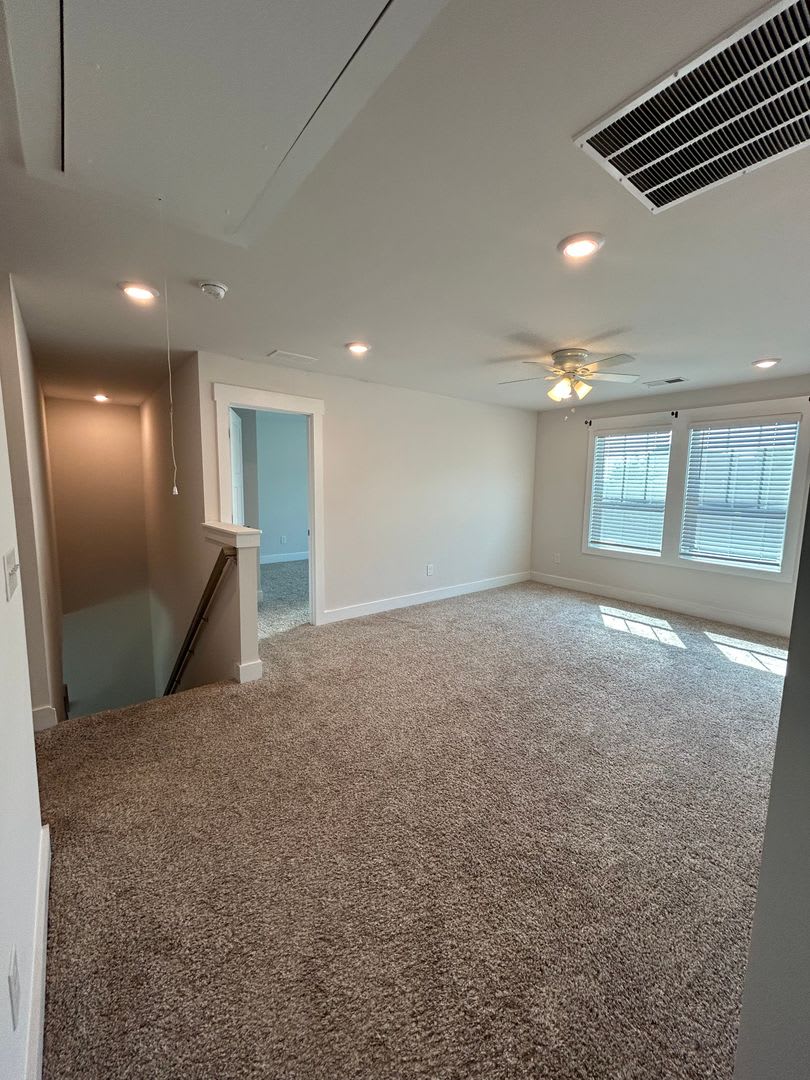 4 Bedroom In Highland Chase Community – photo 5