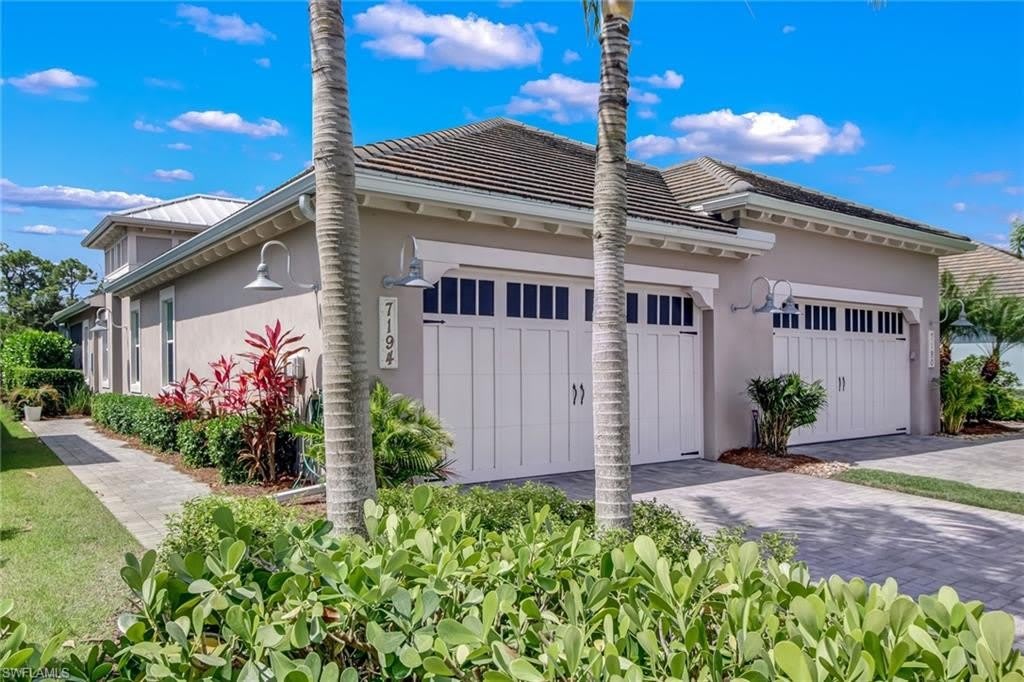 7194 Dominica Dr – photo 2