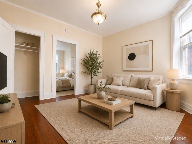 67 Bay St – photo 1
