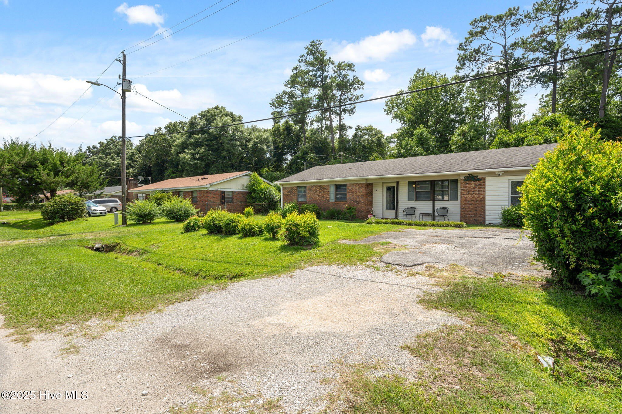 10 Stoney Road – photo 4