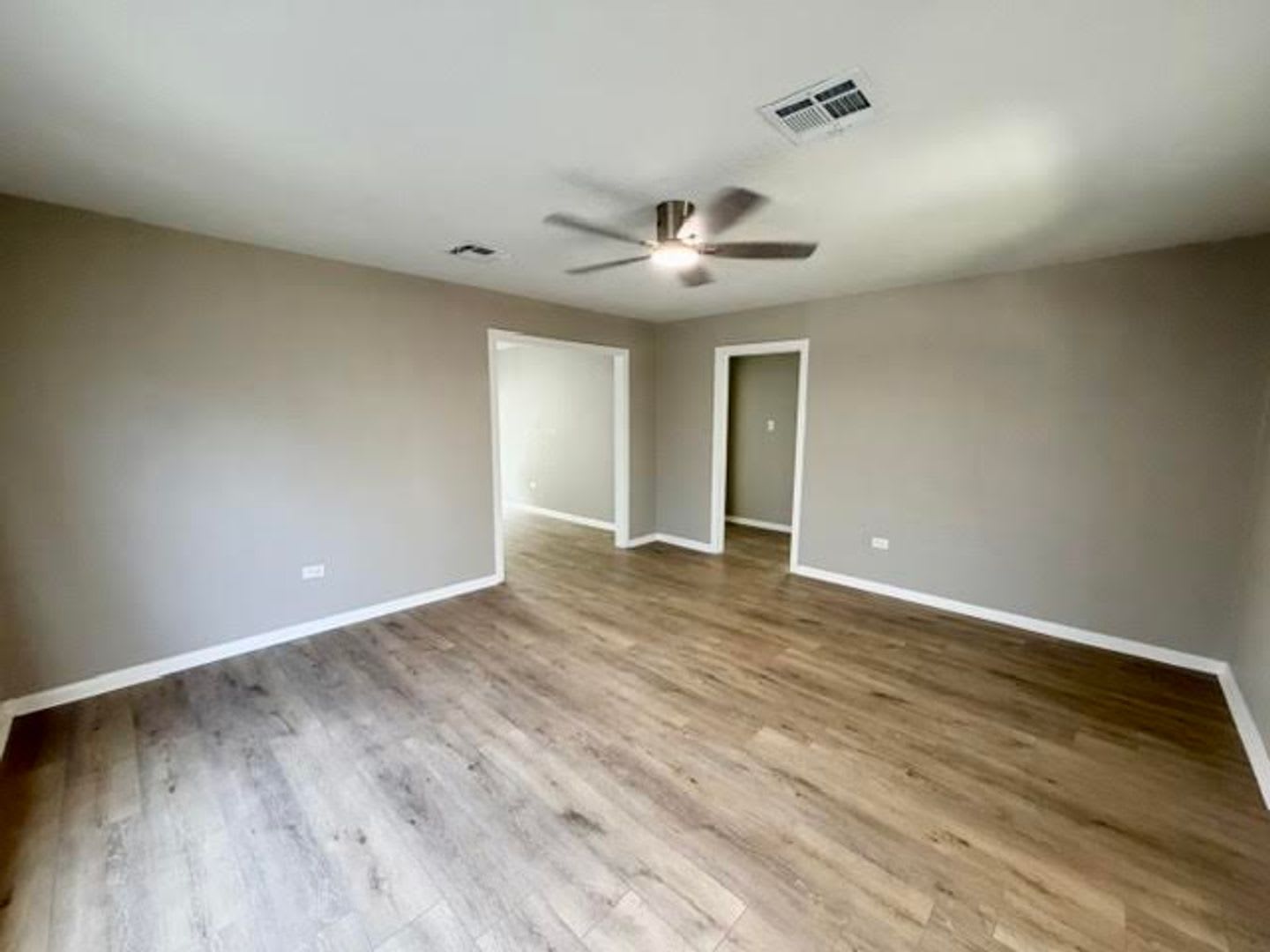 3500 Leland Ave – photo 2