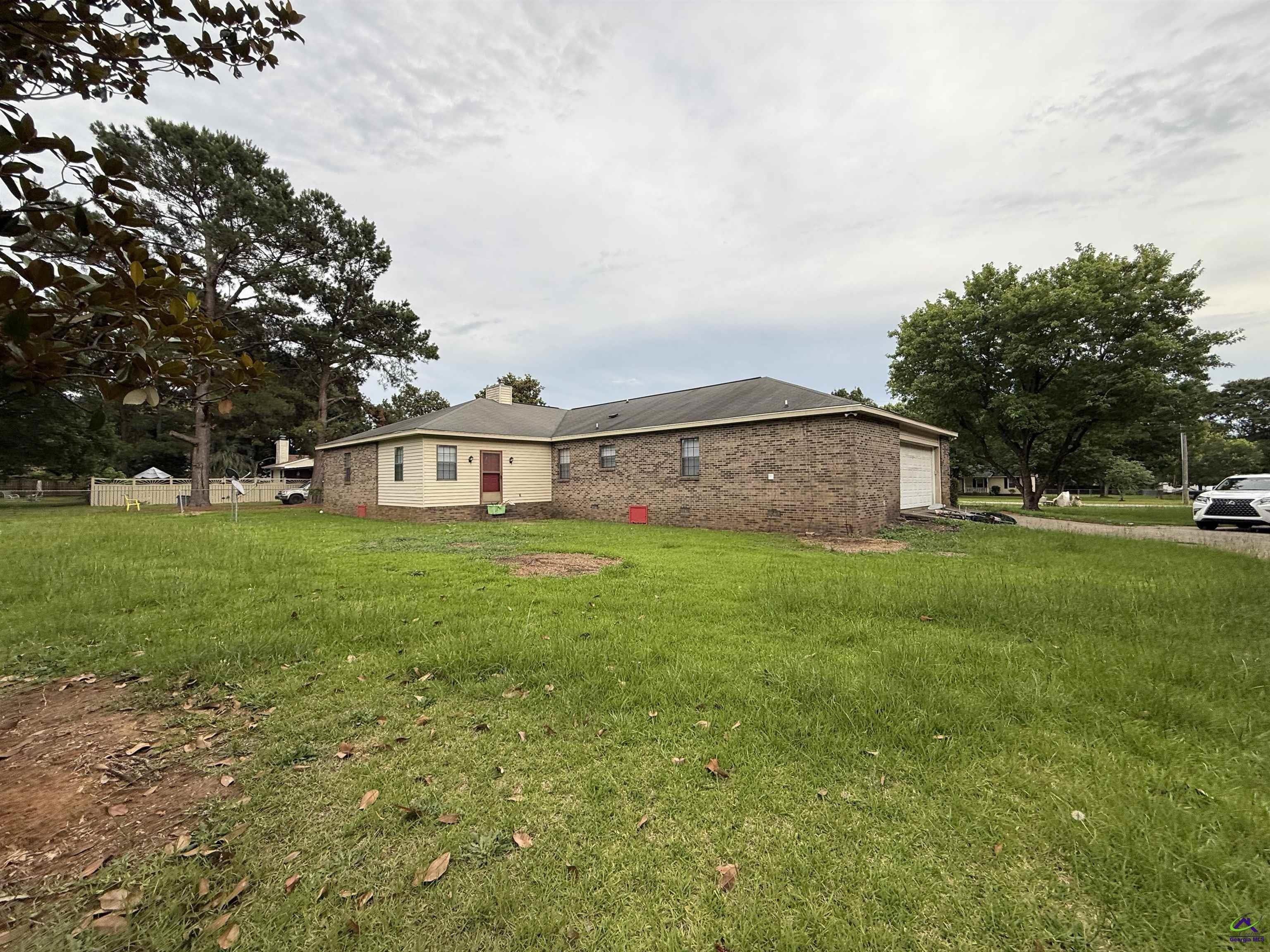 118 South Springs Drive – photo 2