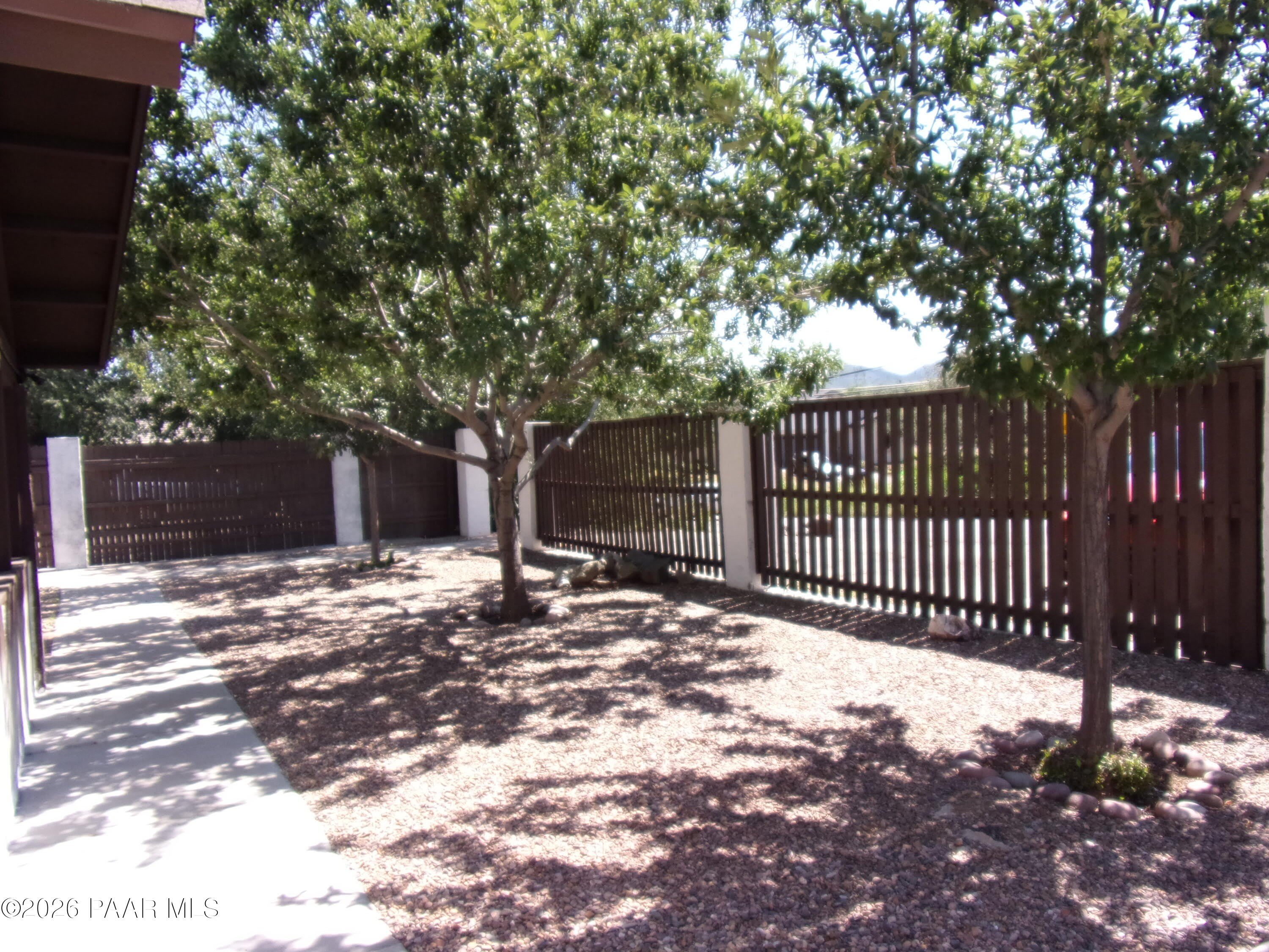 5270 E Diamond Drive – photo 2