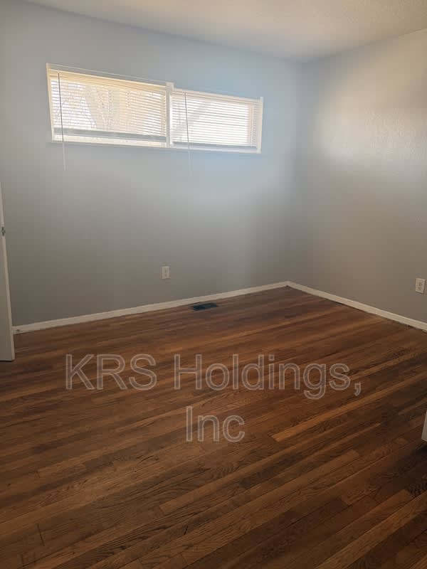 4226 Newsome Dr – photo 5