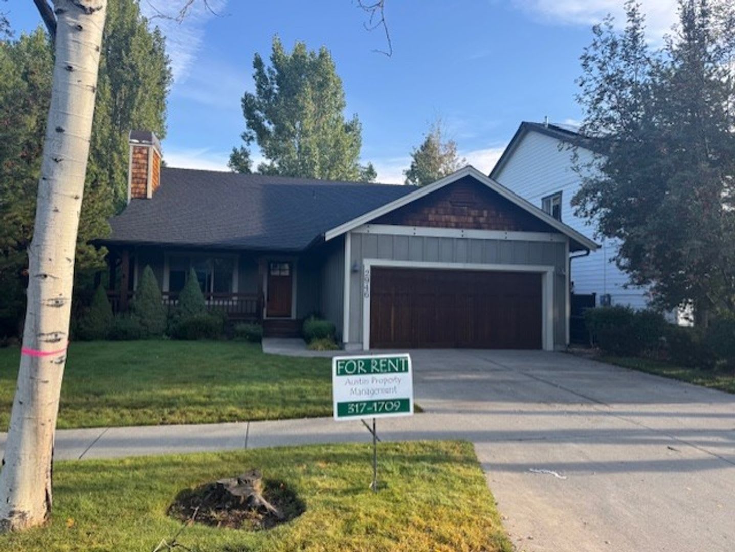 NW single level home – photo 1
