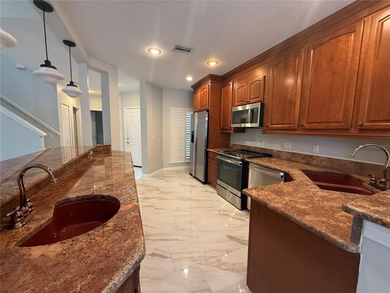 1195 SHIPWATCH Circle – photo 3
