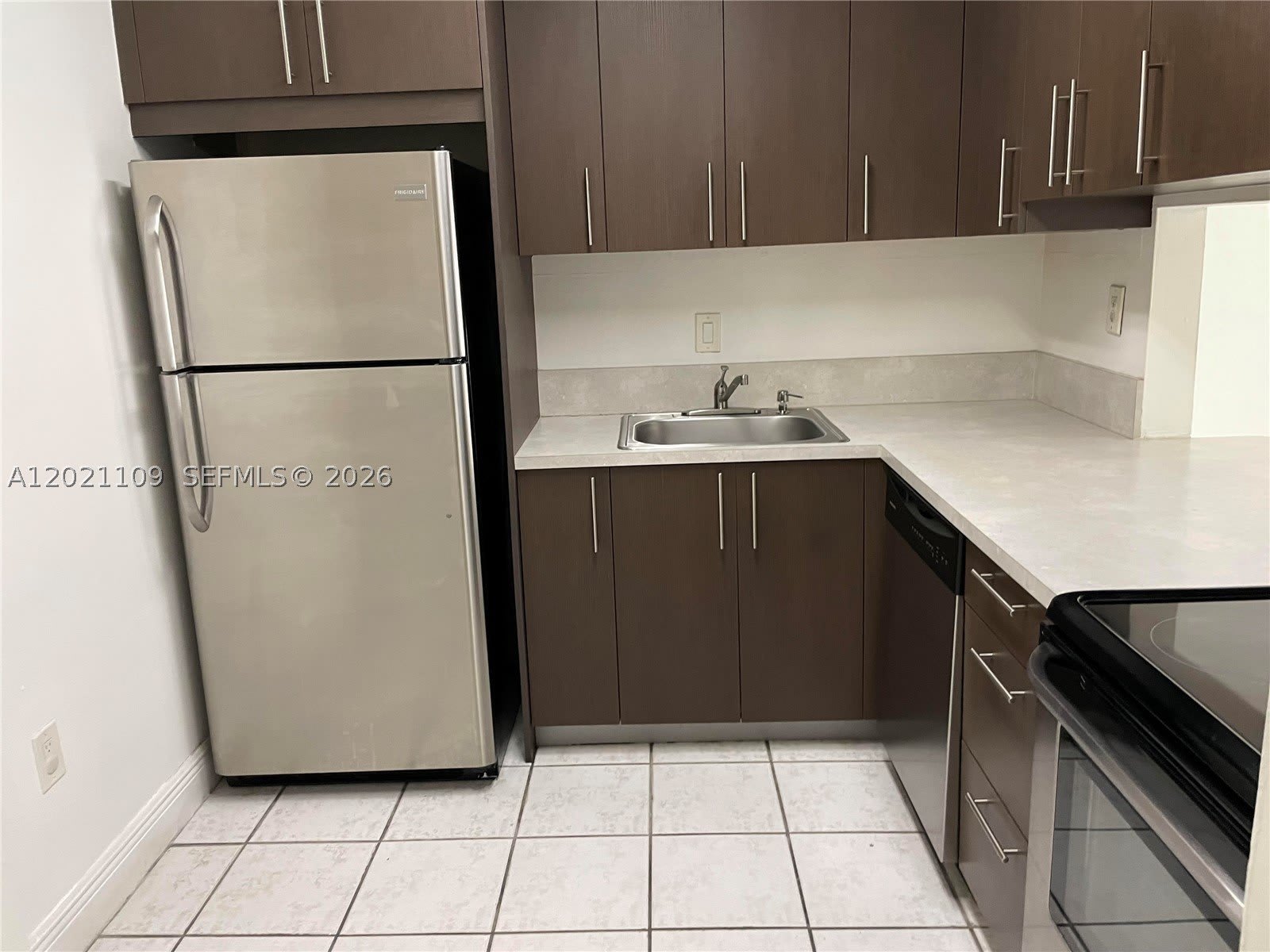 4920 NW 79th Ave – photo 4