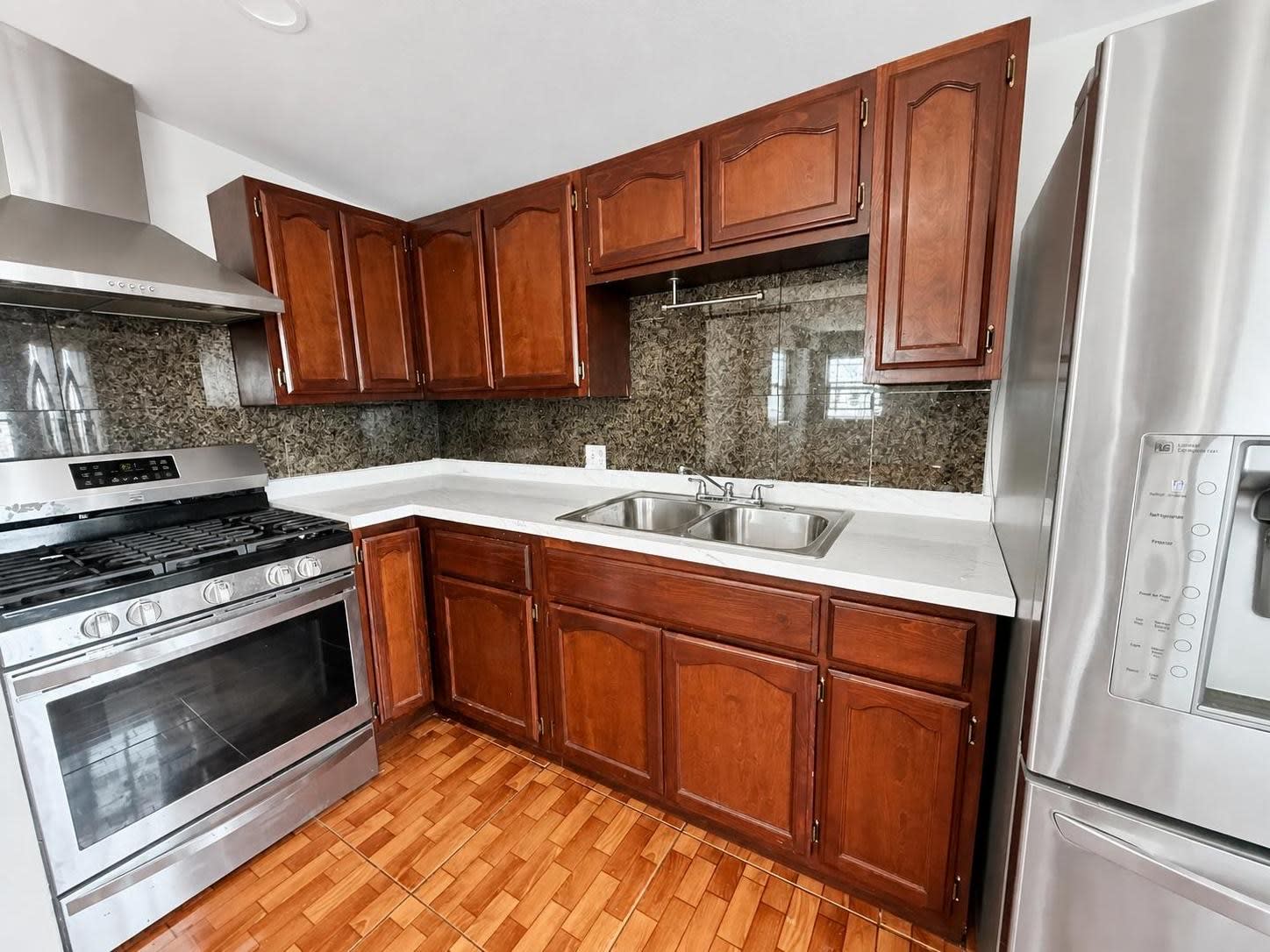 10407 1/2 Juniper Street – photo 3