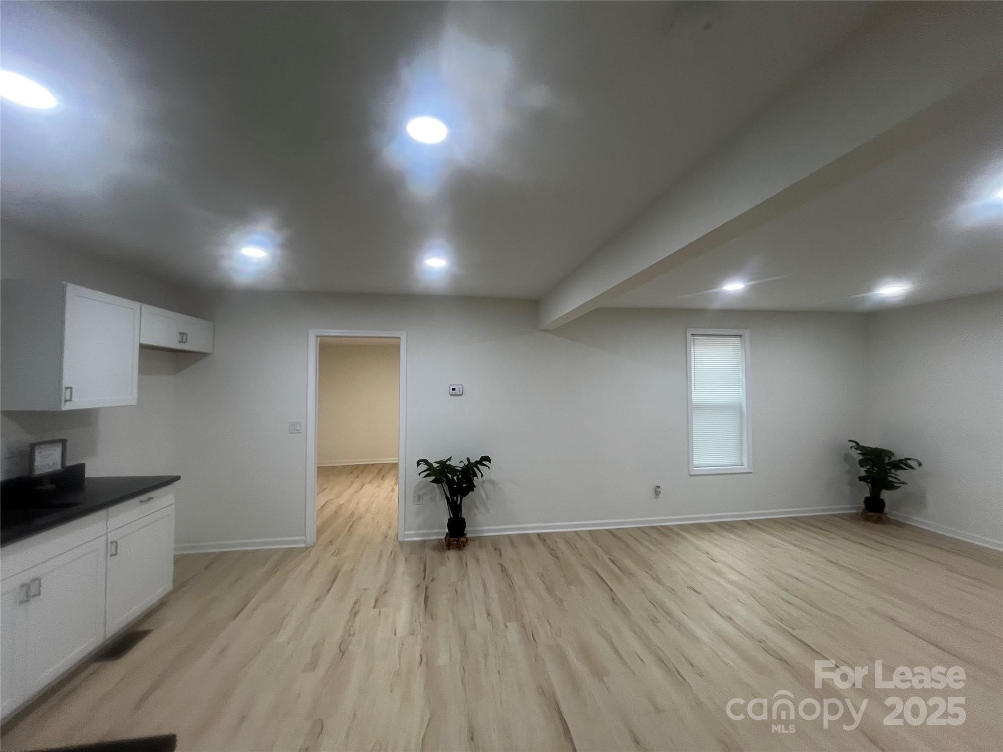 39 E White Street – photo 2