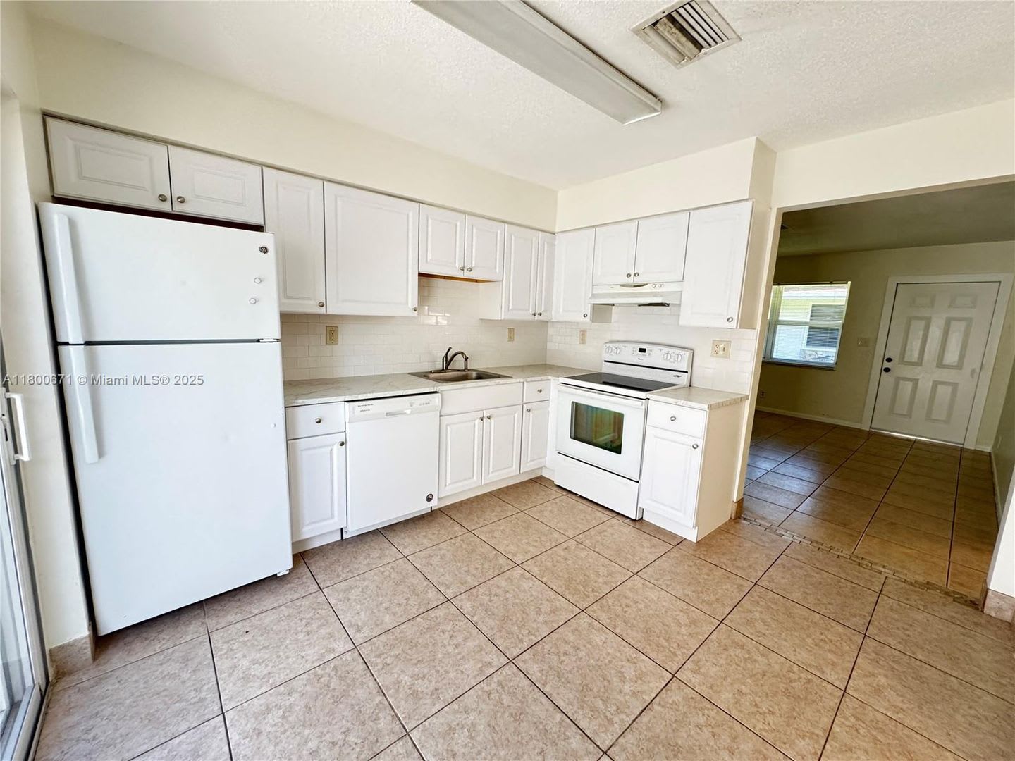 606 SW 5th Avenue 606, Fort Lauderdale, FL 33315 – photo 2