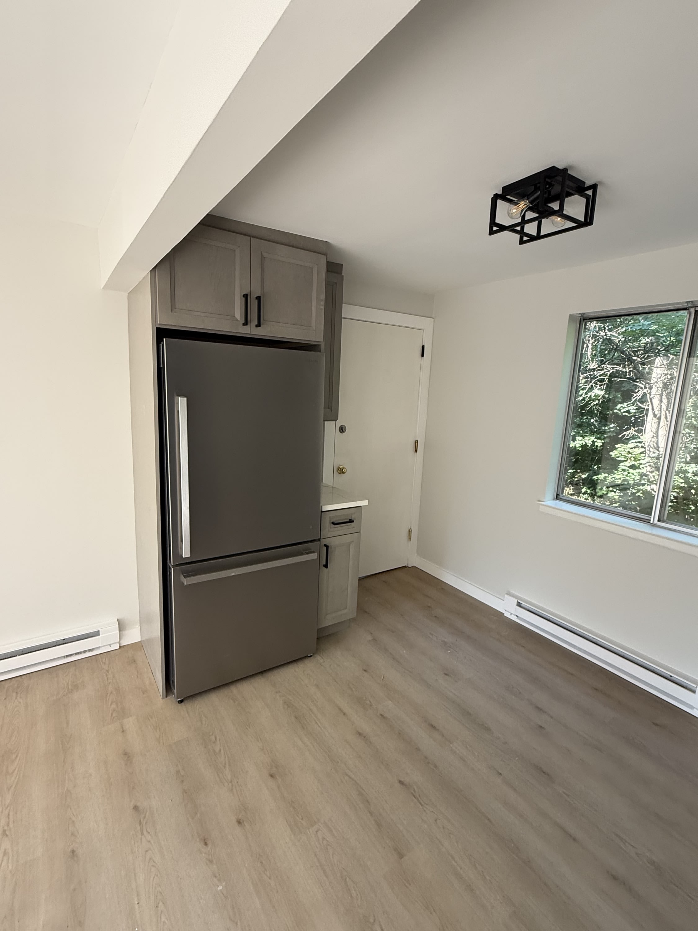77 E Main St – photo 4
