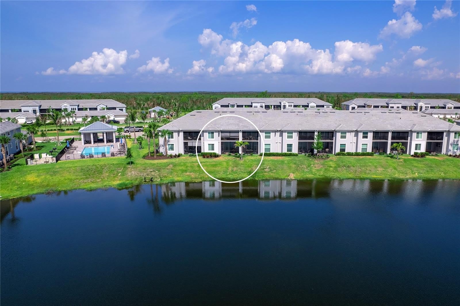 14214 HERITAGE LANDING Boulevard – photo 2