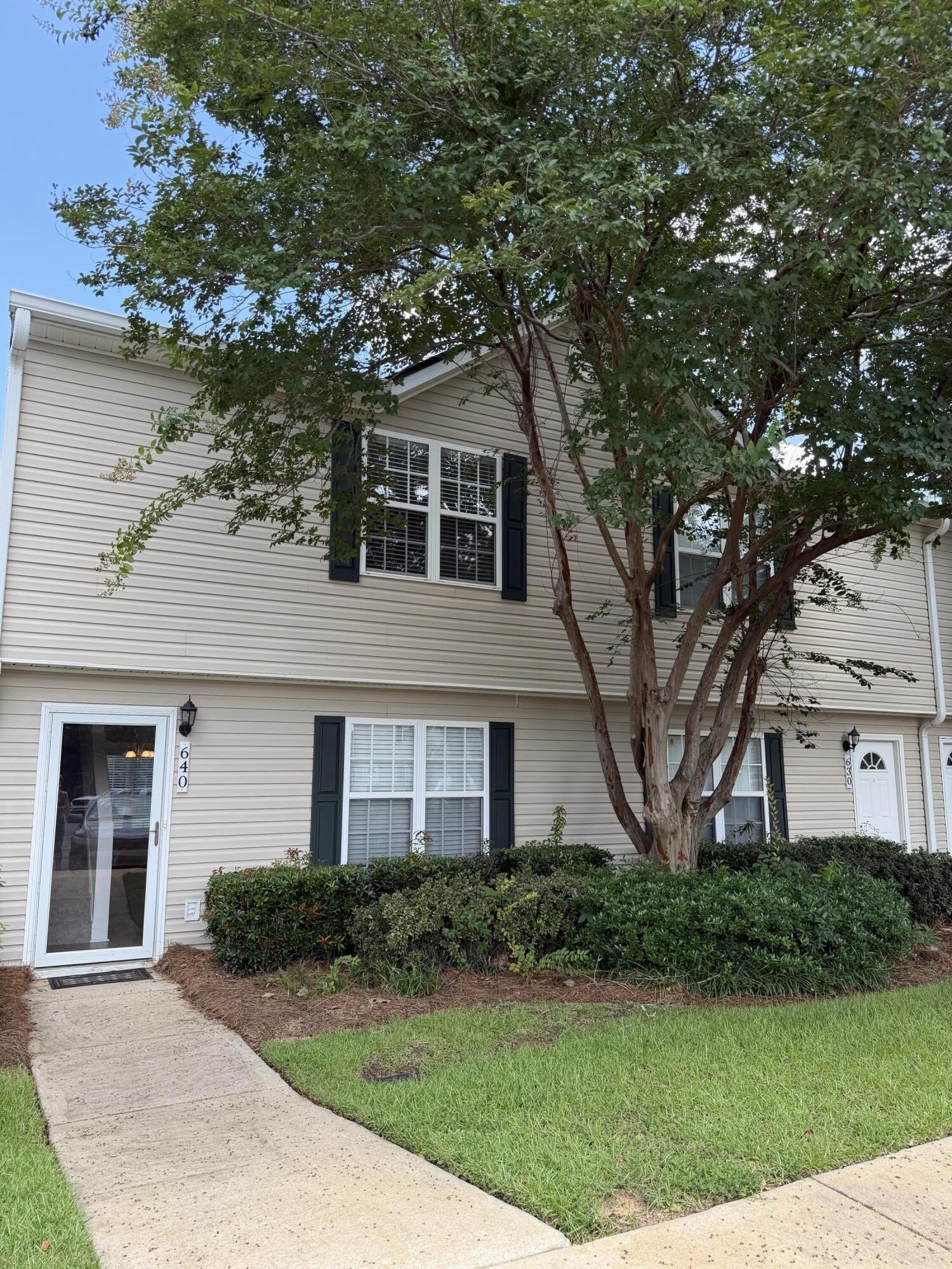 640 Date Palm Circle – photo 2