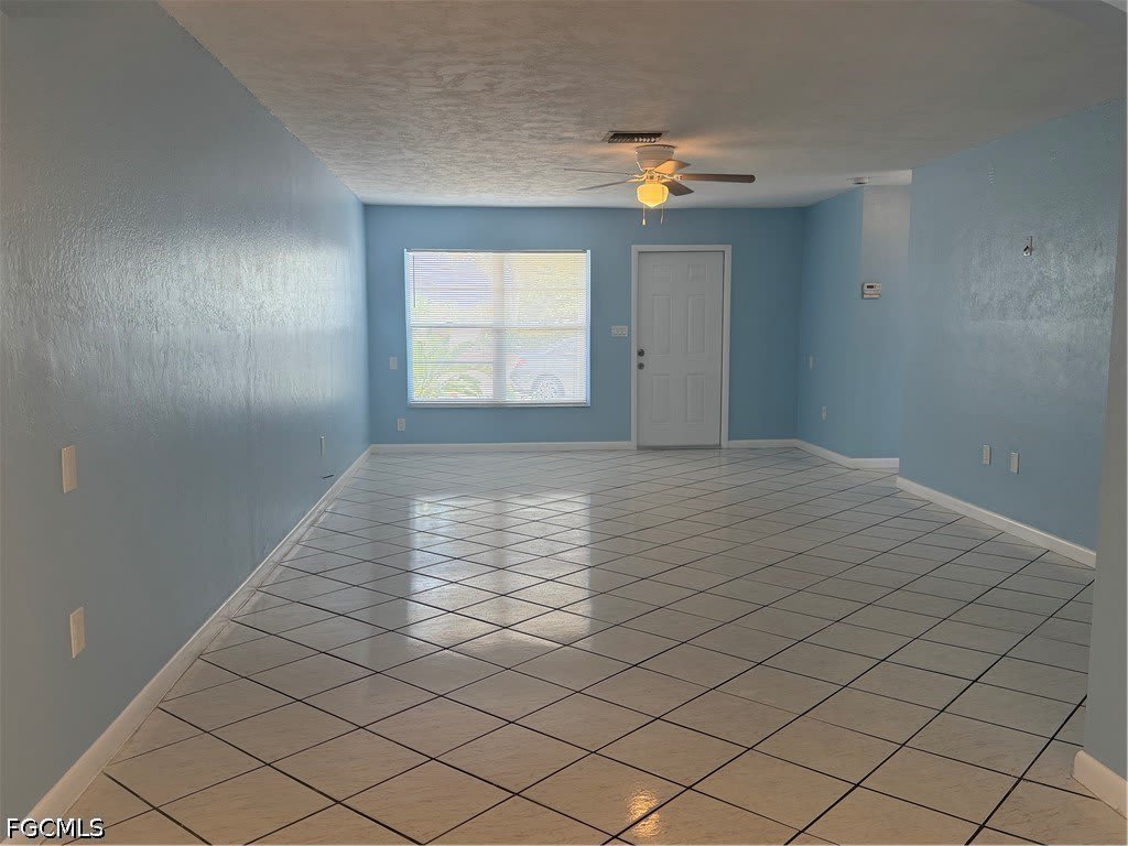 257 Cape Coral Parkway E – photo 4