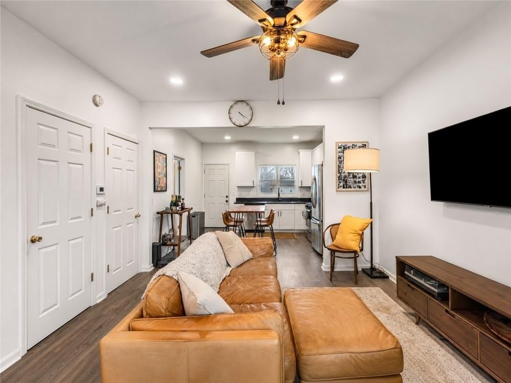 1014 Fern Avenue SE – photo 5