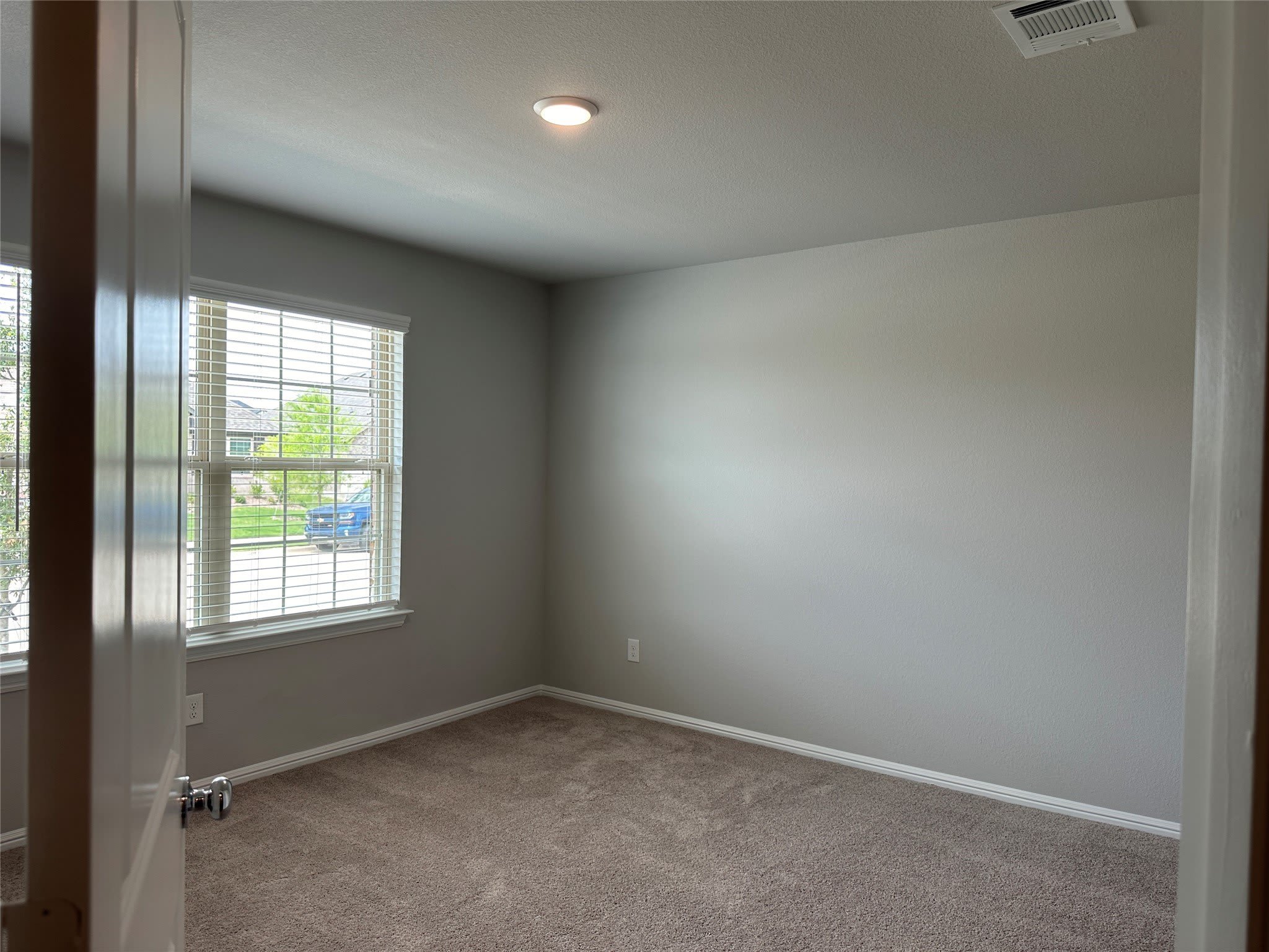 1416 Avalon Court – photo 4