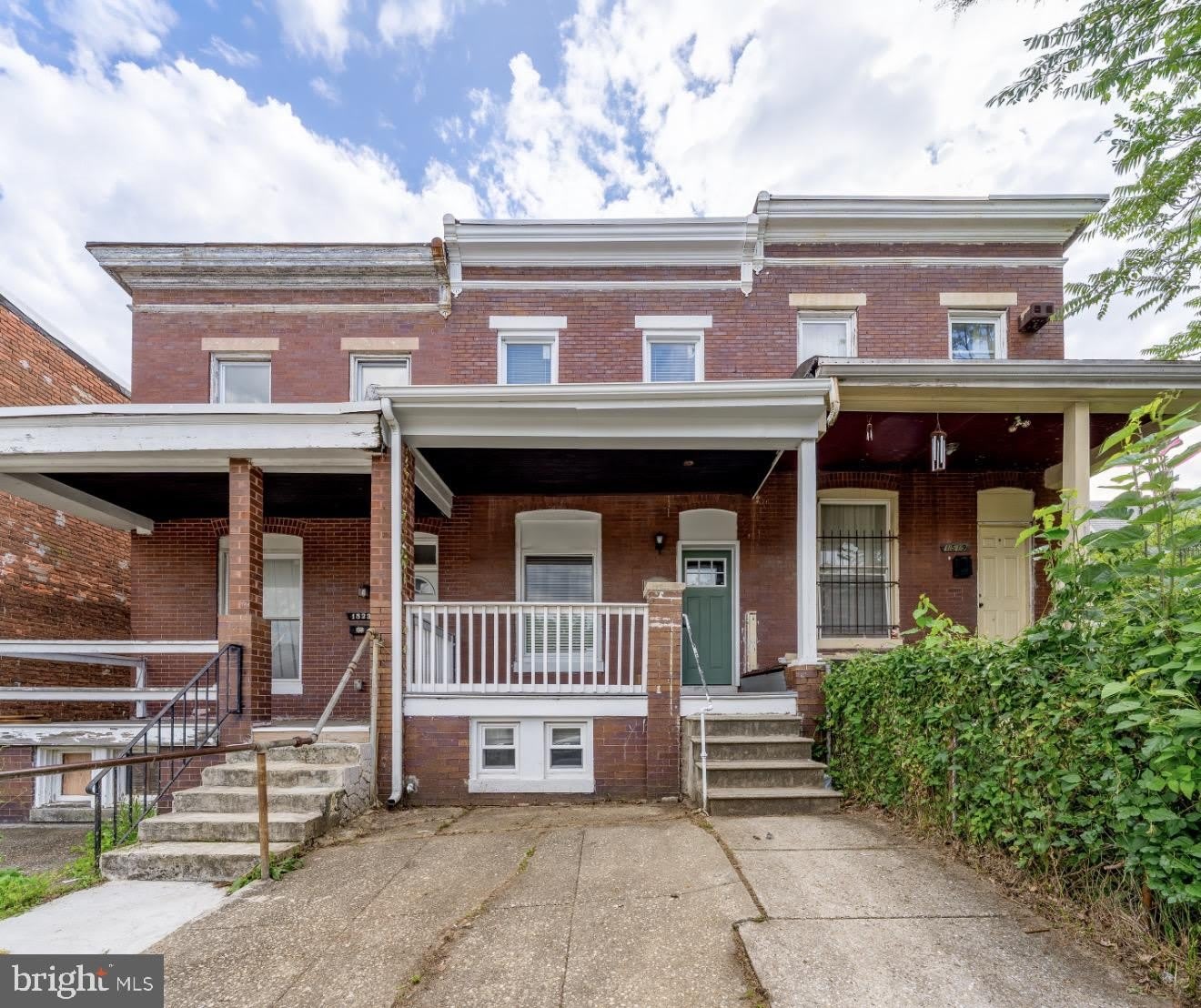 1521 CARSWELL Street – photo 2