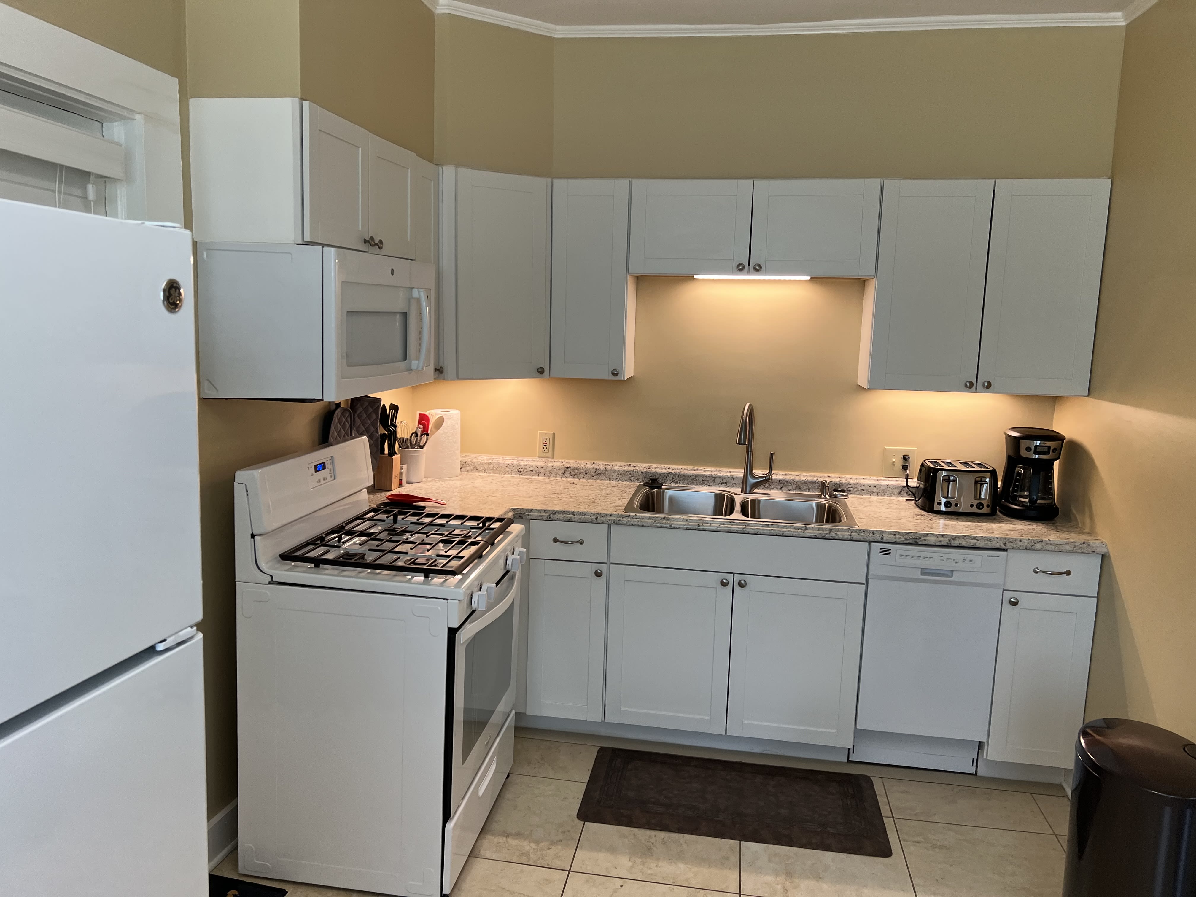 105 Hillcrest St – photo 5