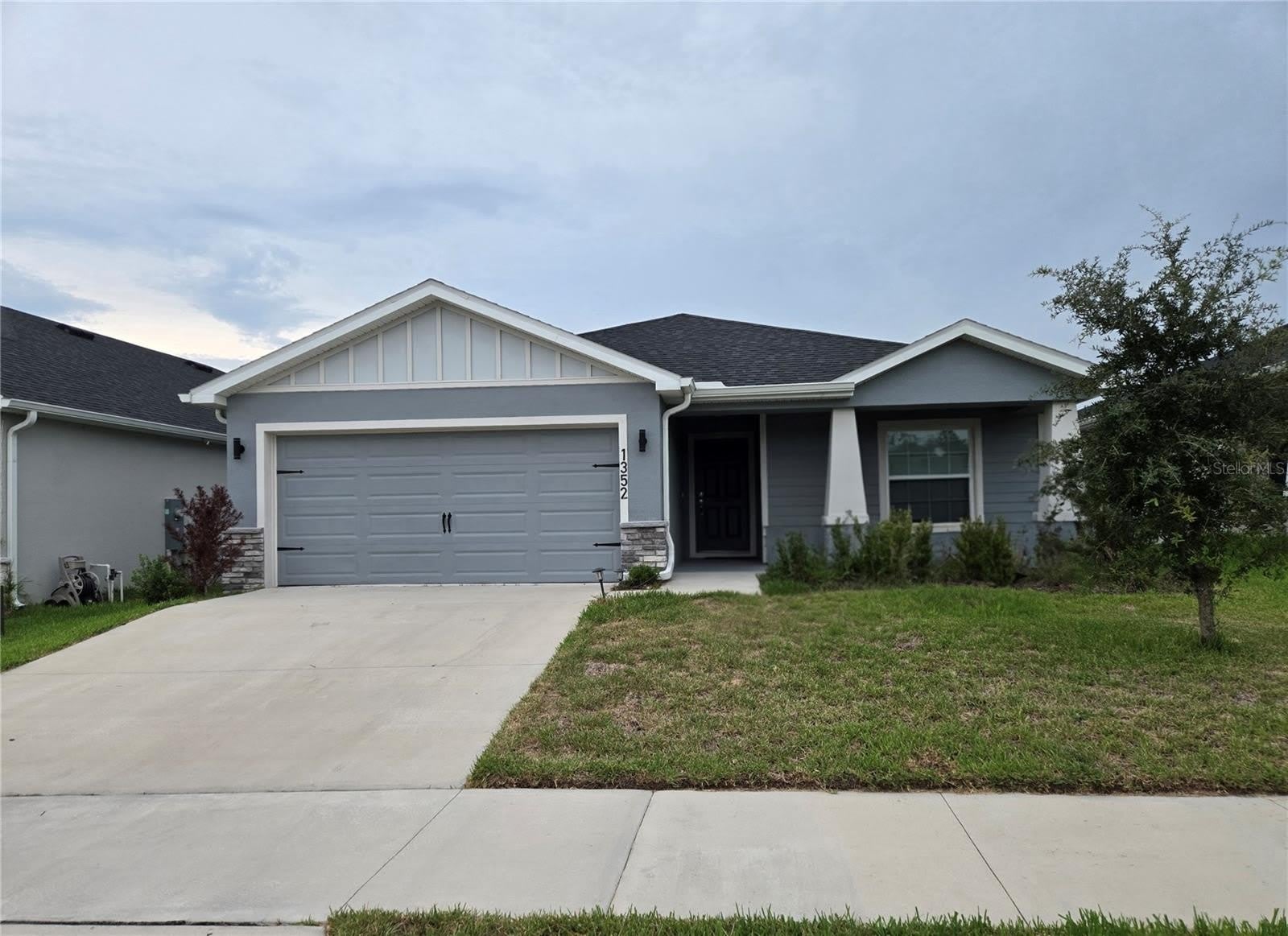 1352 MOUNTAIN FLOWER Lane – photo 1