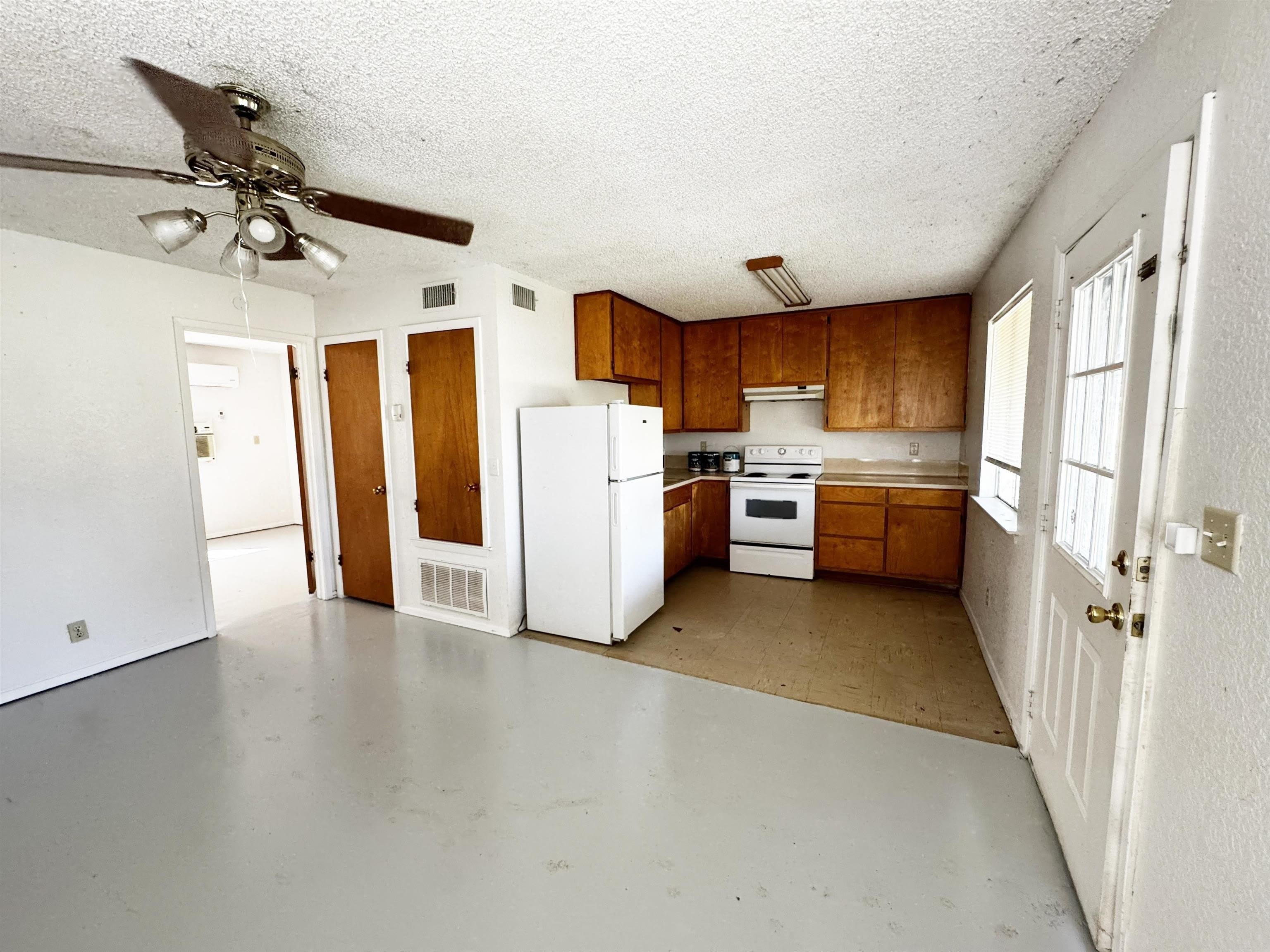 107 Logan Drive – photo 5