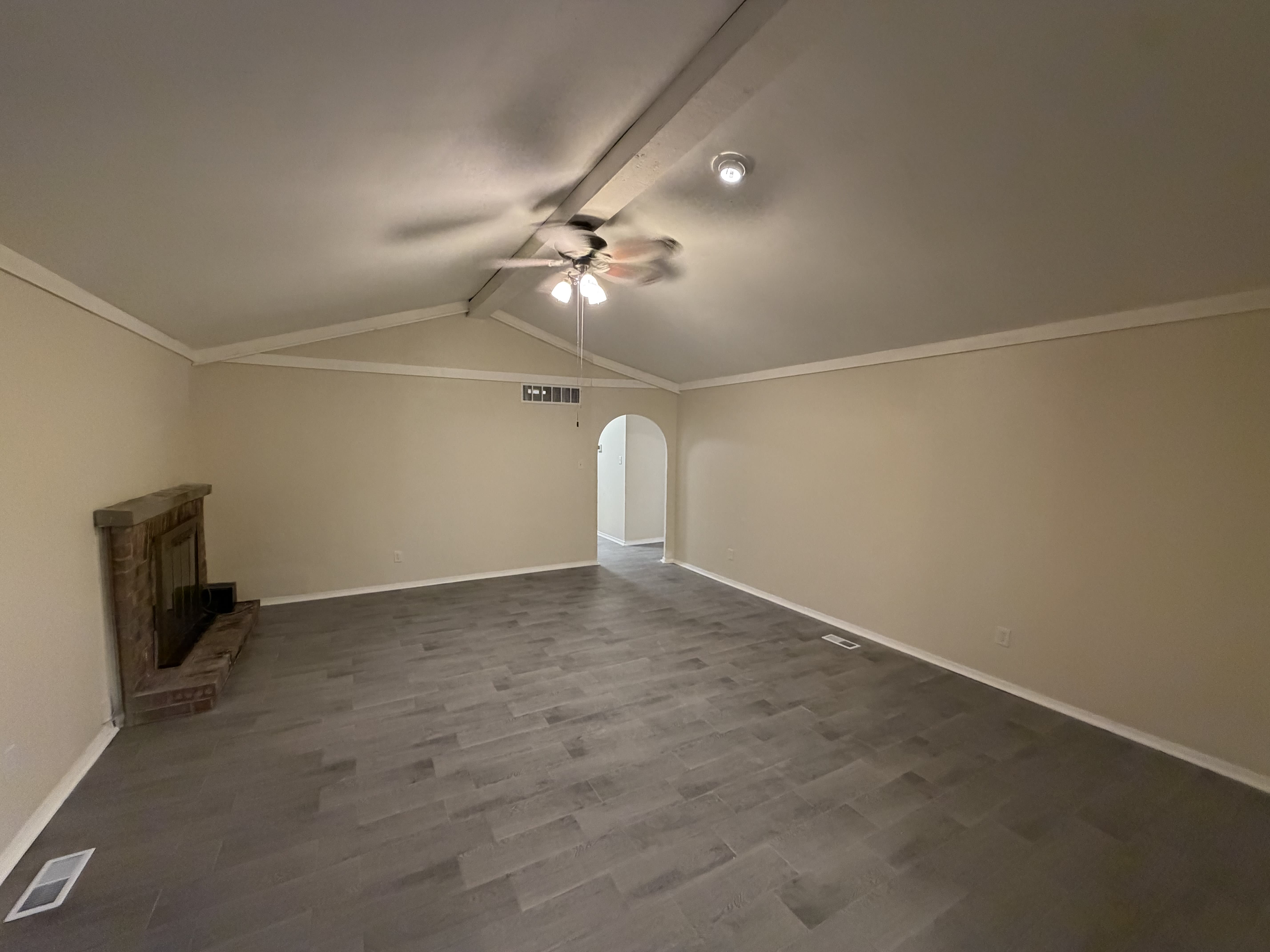 9204 Fresno St – photo 3