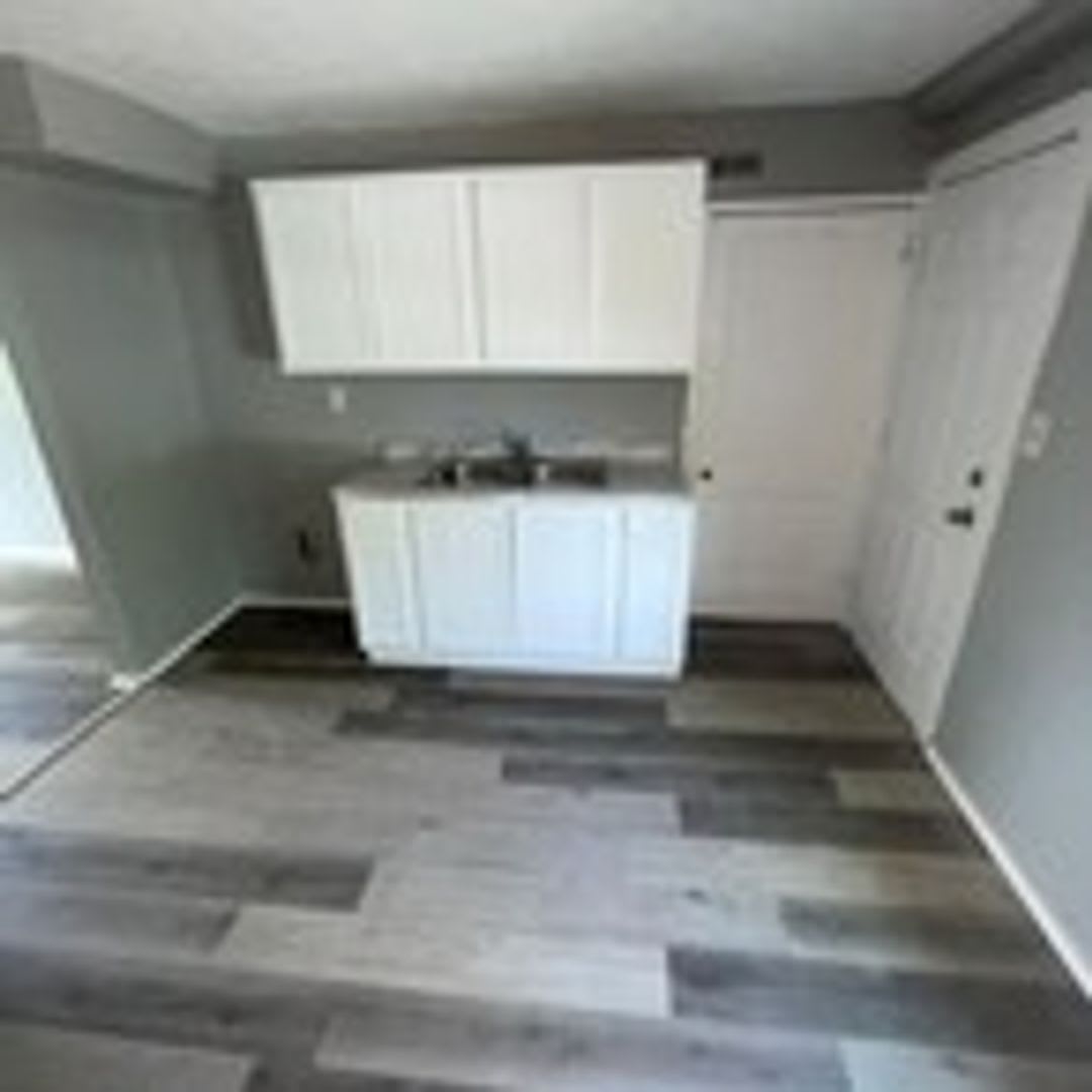 912 N Central Dr – photo 1