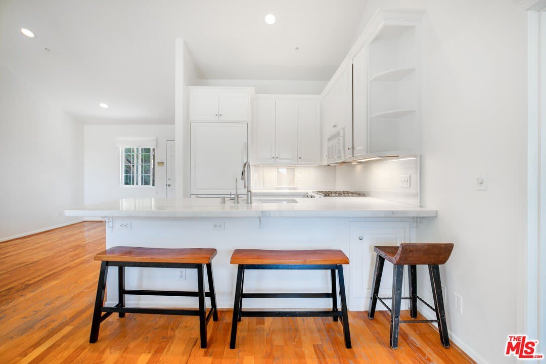 3855 Rambla Pacifico – photo 5