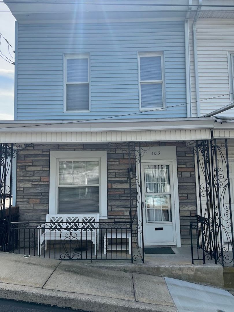 Newly Updated Single Family Home – photo 1