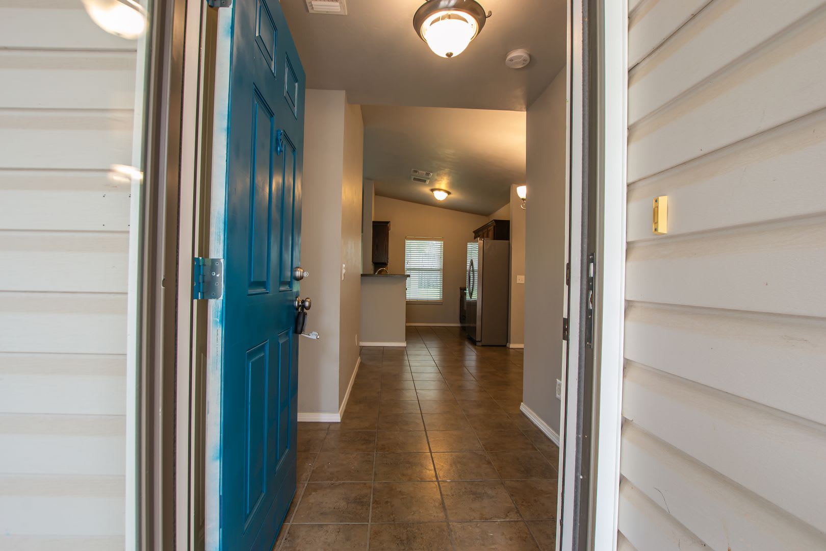 Beautiful 3 Bed 2 Bath Home in Moore School District! – photo 3