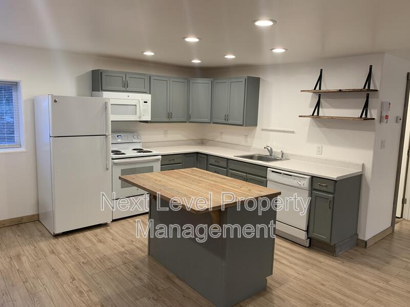 216 Lake Blaine Drive – photo 2