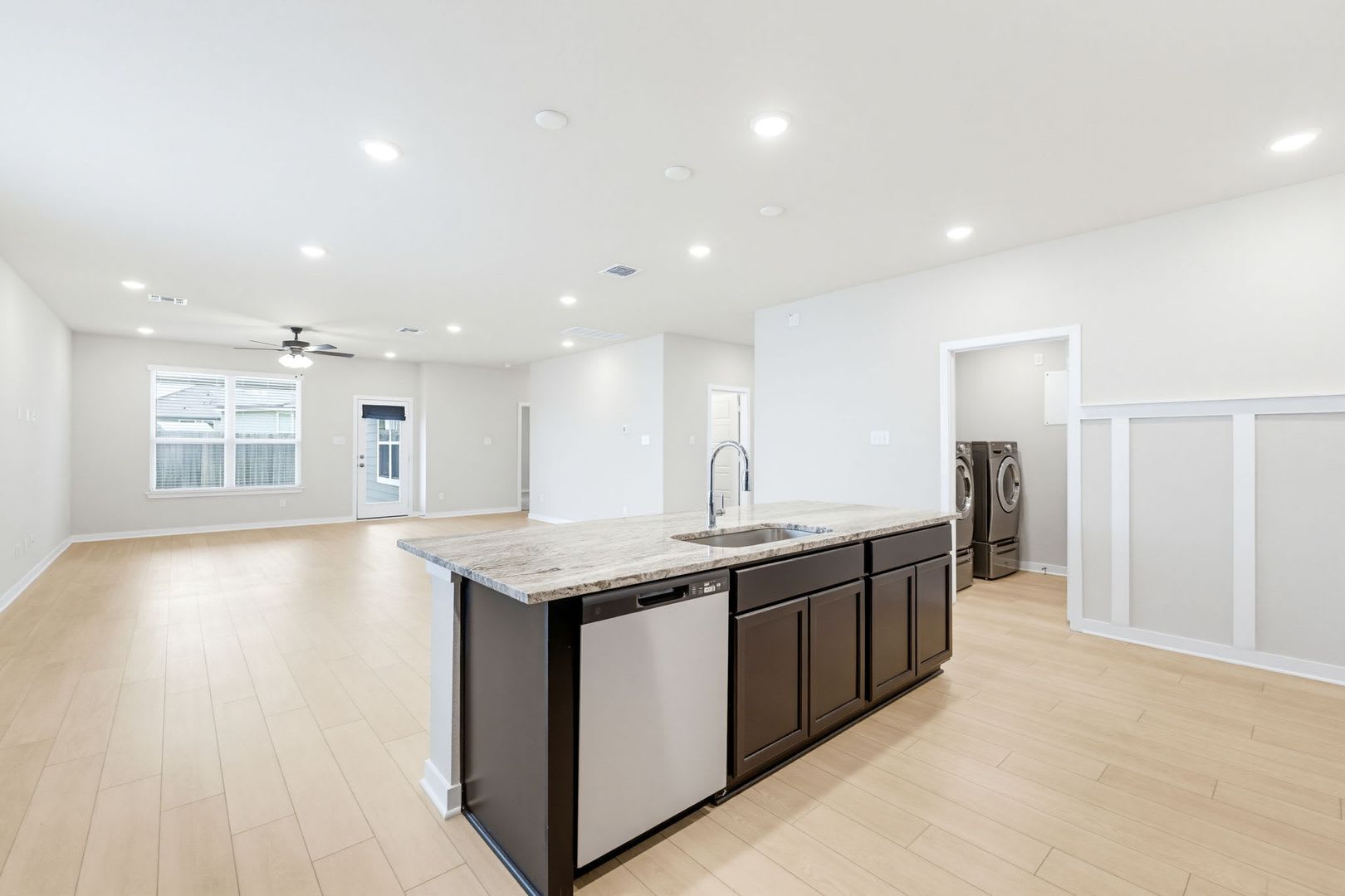 7828 Krenek Tap Dr – photo 4