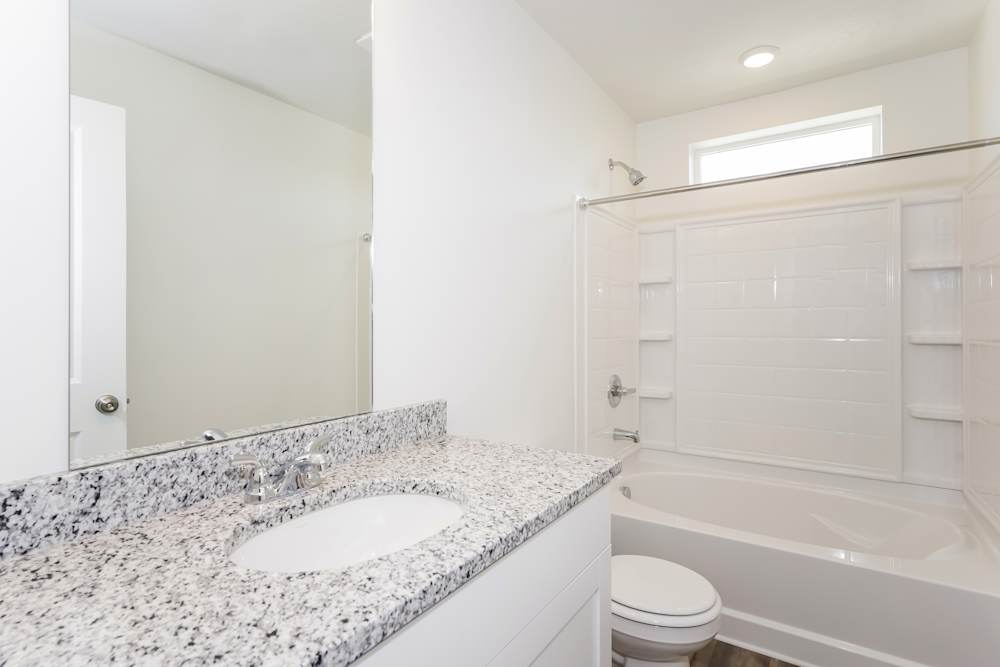 2328 Rosendale Village Avenue – photo 2