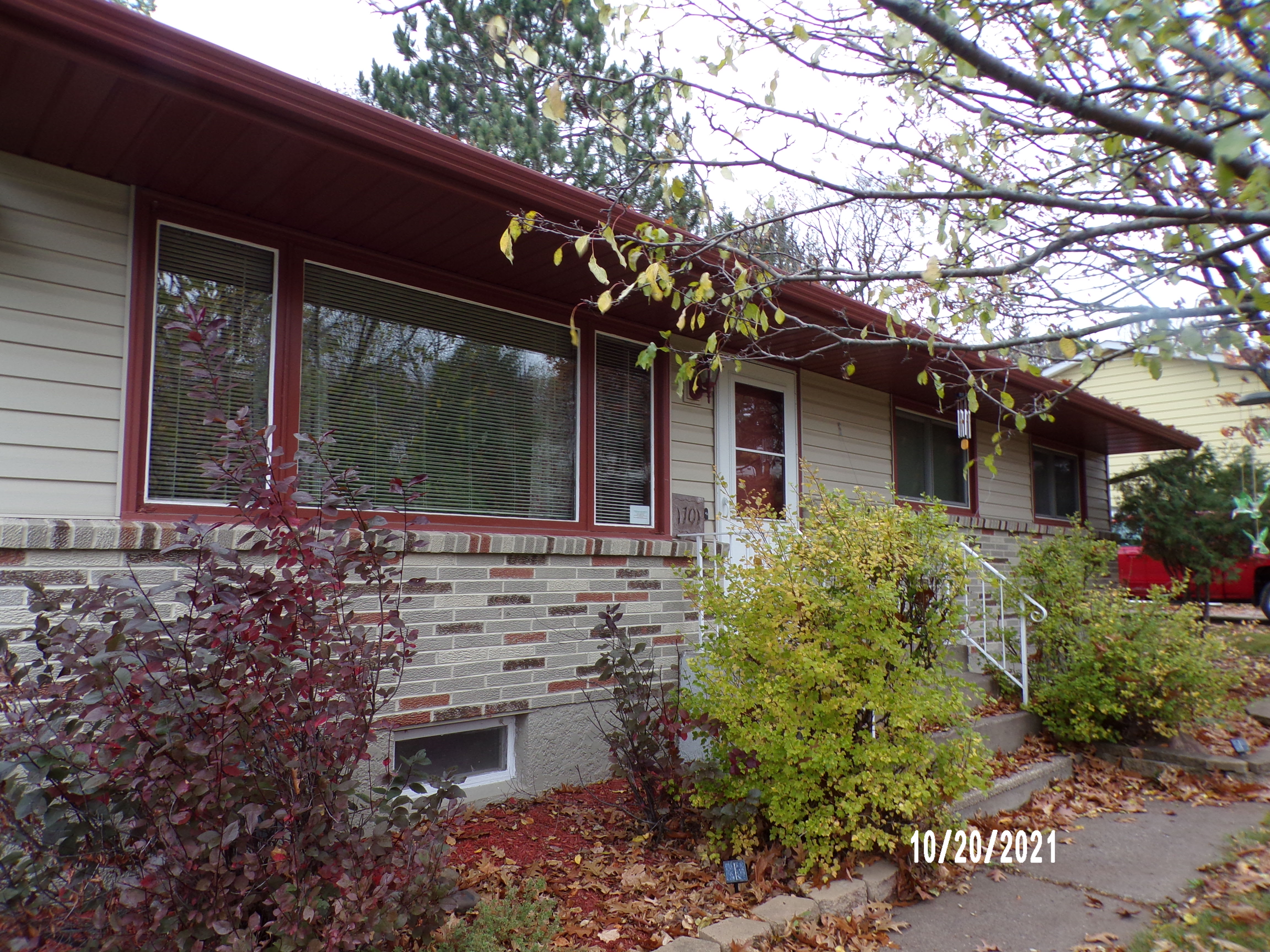 1701 Dodge Ave – photo 1