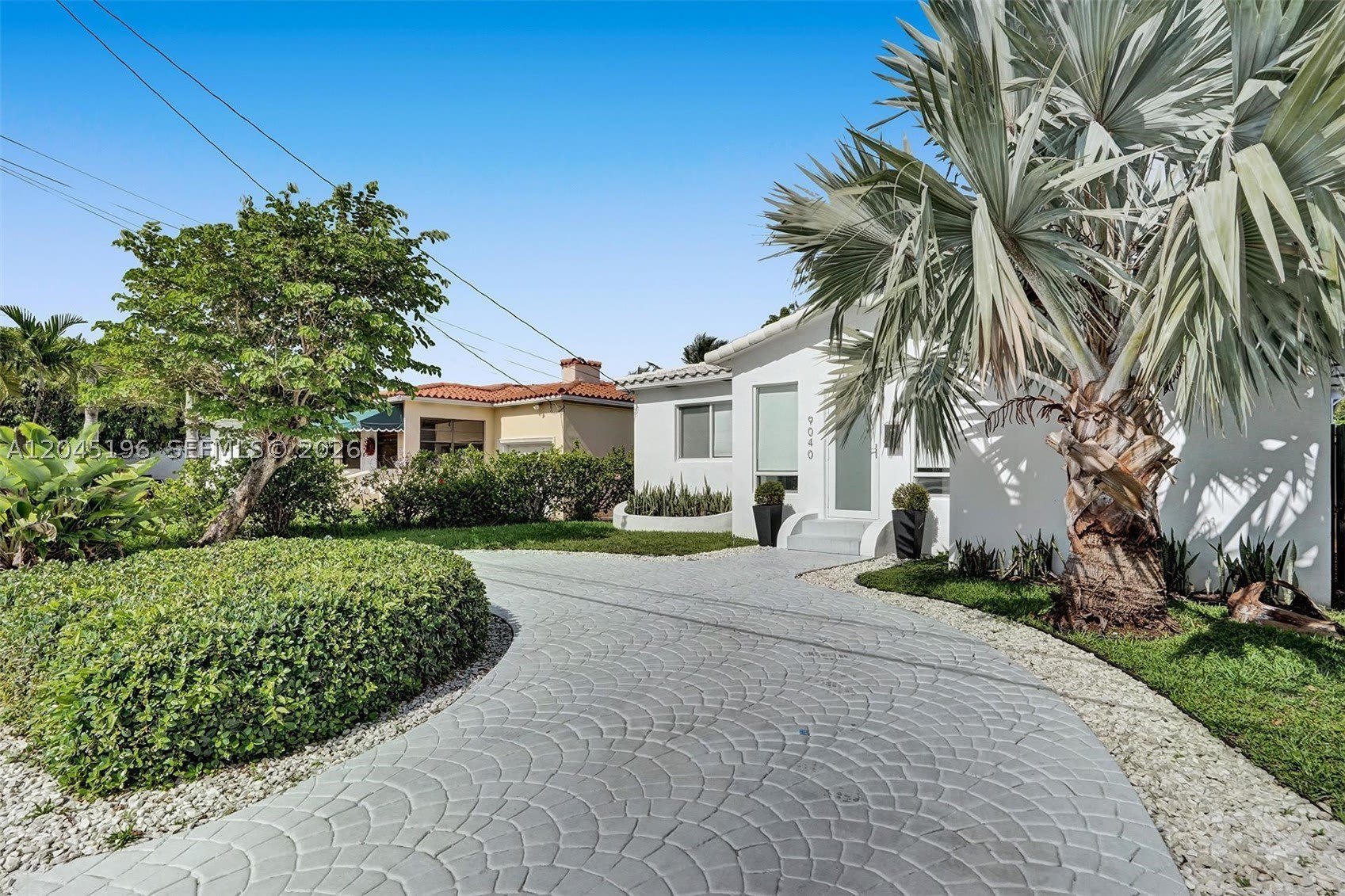 9040 Carlyle Ave – photo 3