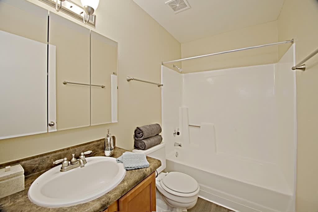 Vista Village – photo 4