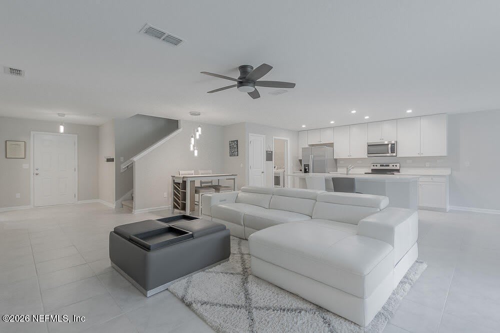 4948 Big Pine Drive – photo 2
