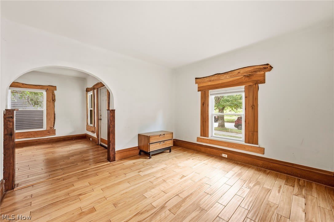 6914 Wakefield Avenue – photo 4