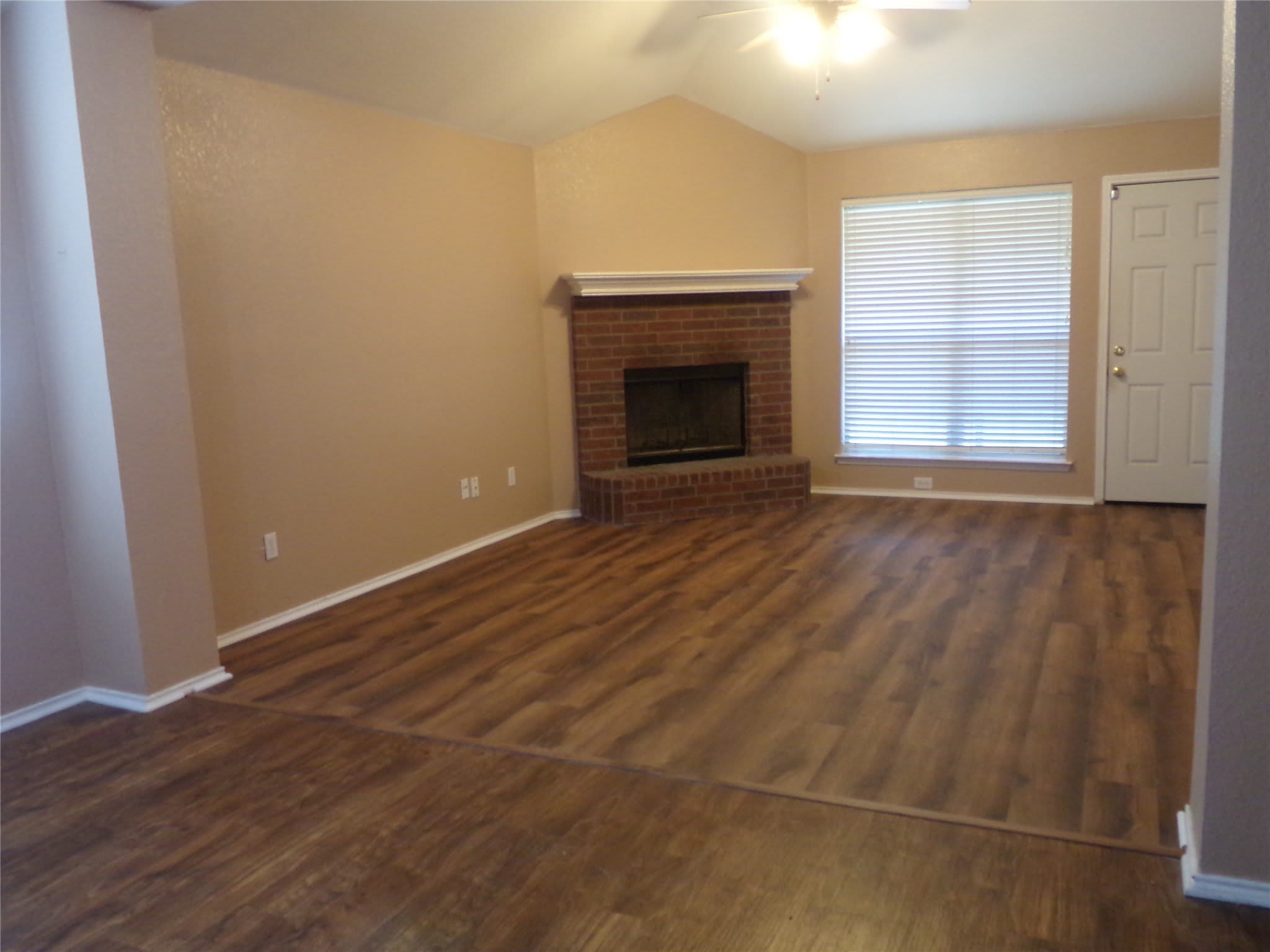 4708 Topaz Lane – photo 4