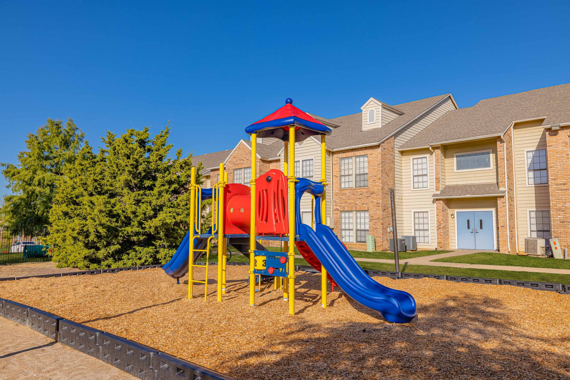 Arlington Hills – photo 4