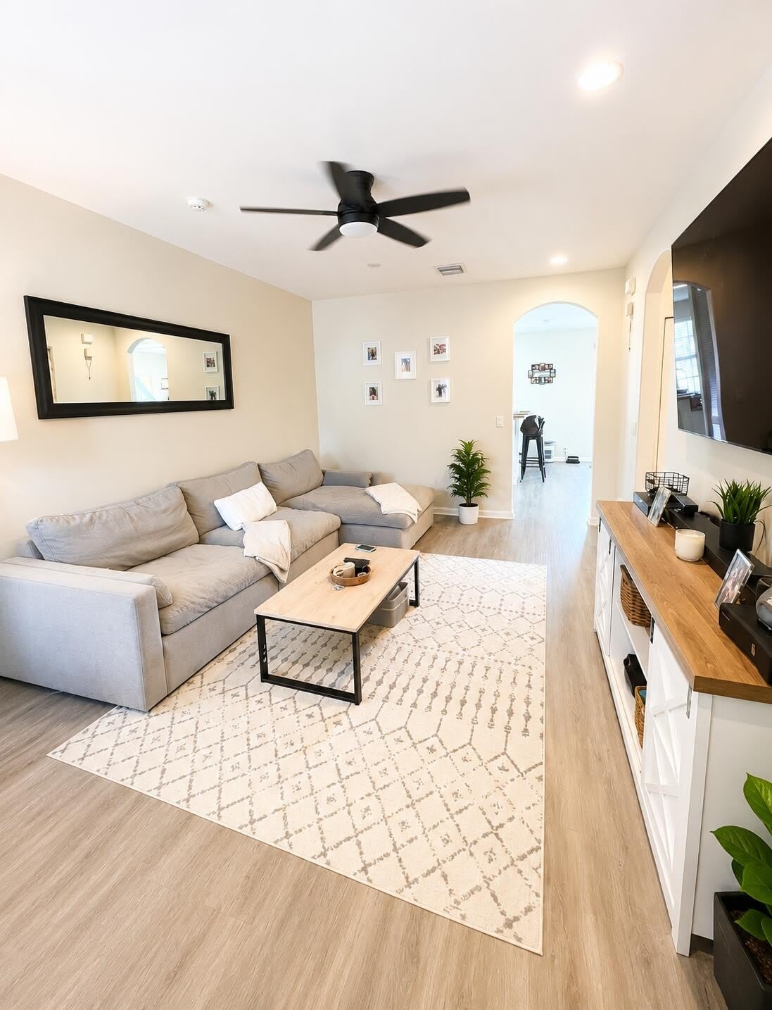 7392 BRIELLA Drive – photo 3