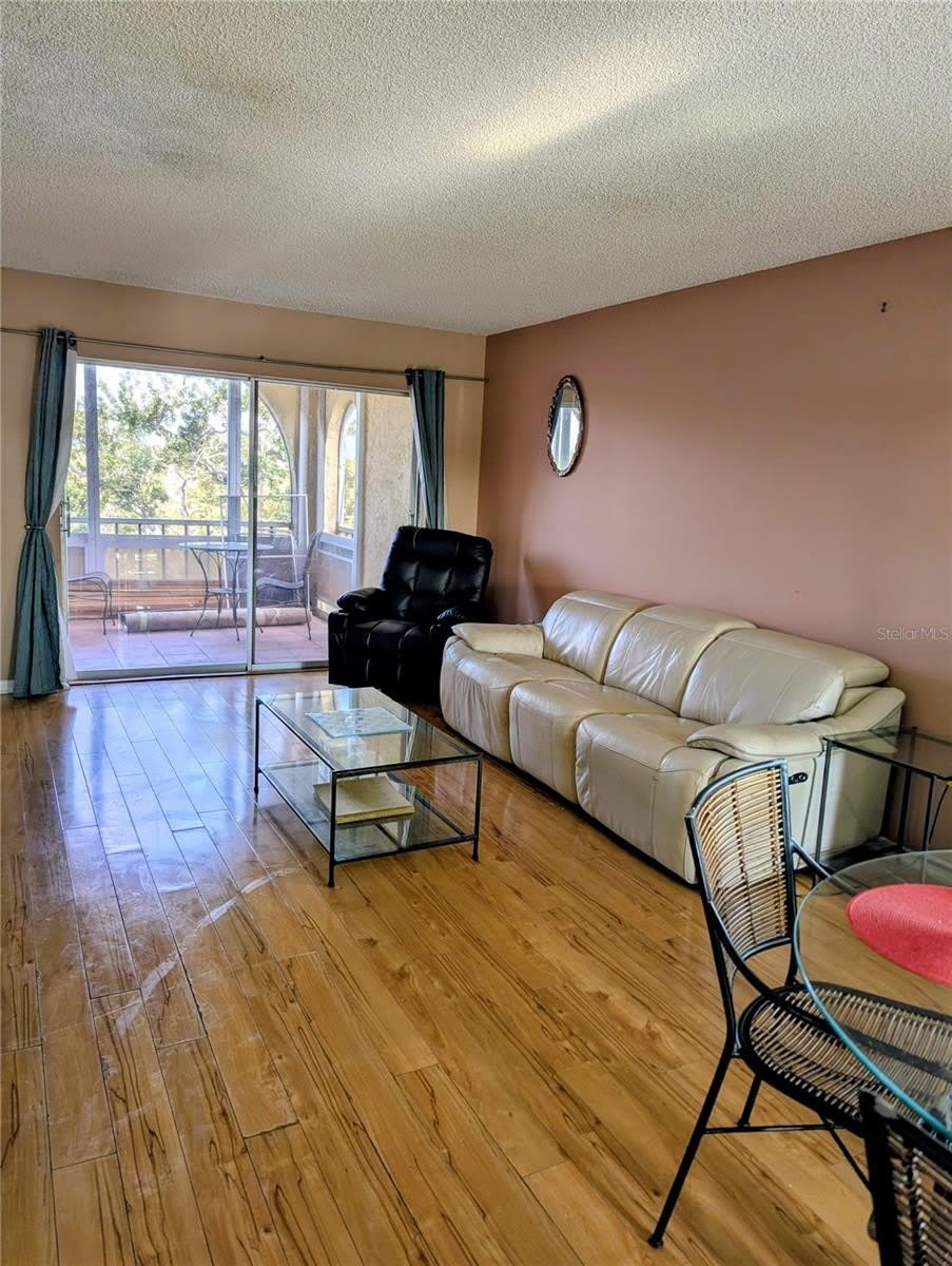 1200 37TH Street N – photo 3