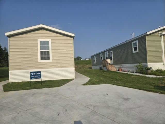 361 Brutus Drive – photo 1
