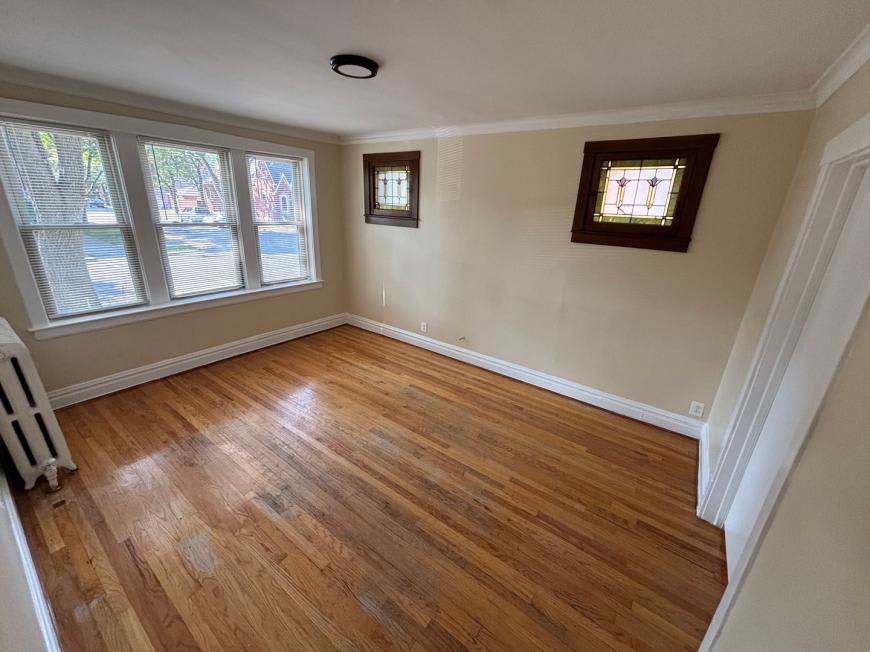 5458 West Byron St. – photo 4