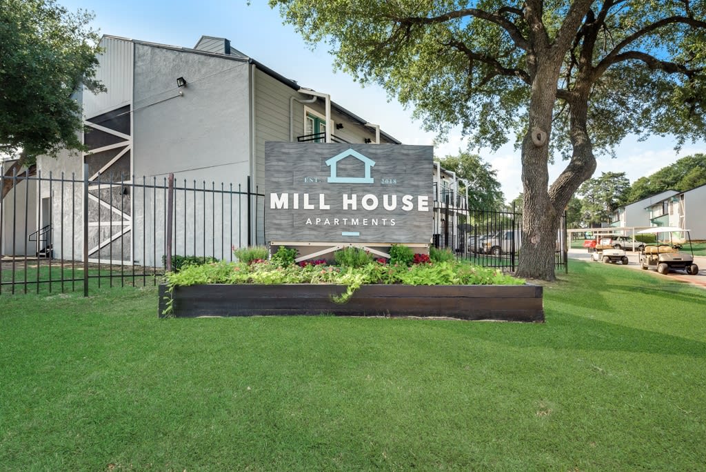 Mill House Apartments – photo 1
