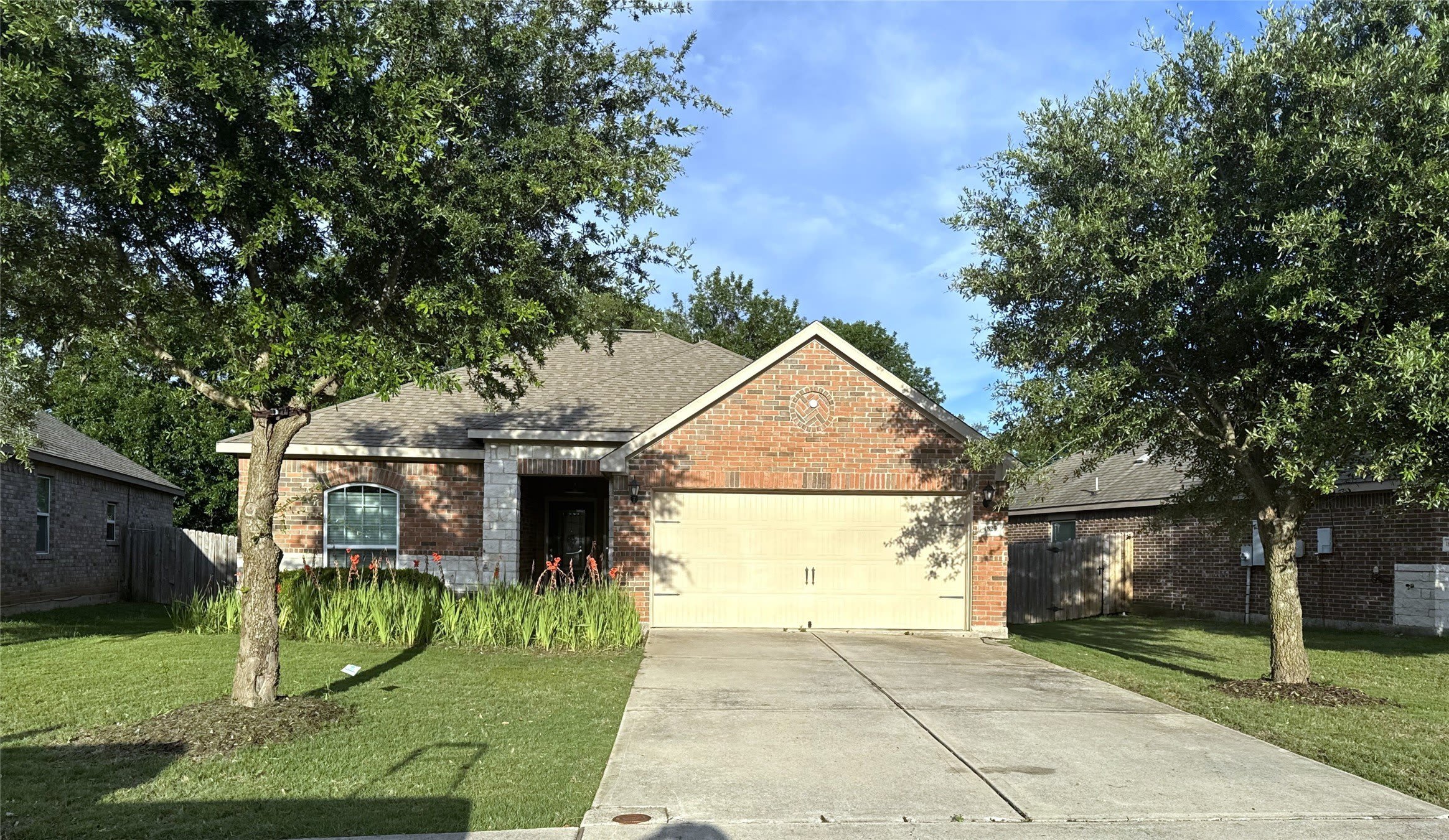 1825 Mesquite Lane – photo 1