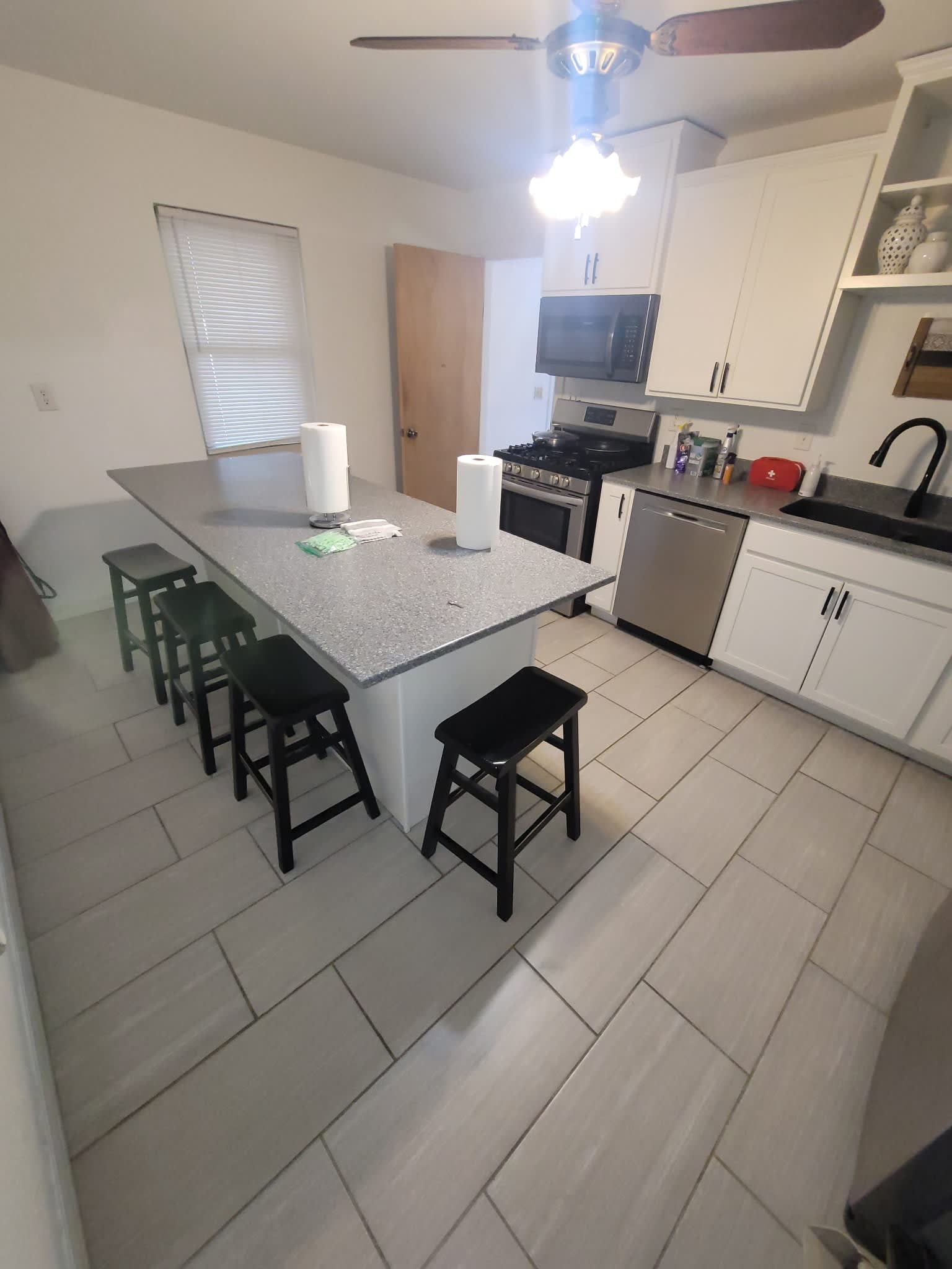 305 North 5th Street – photo 1