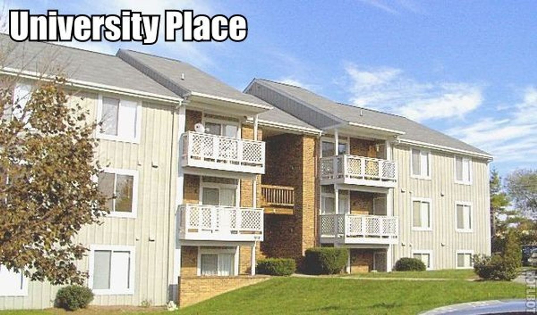 University Place 3 Bedroom 2 Bath Condo – photo 1