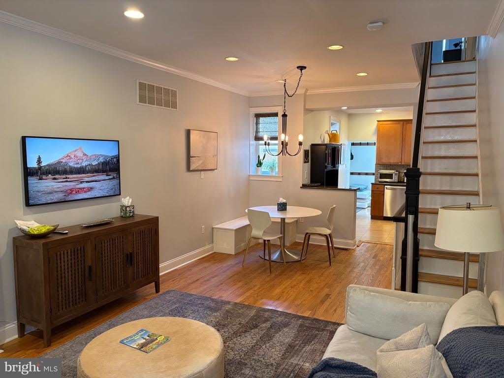 2608 SWAIN STREET – photo 5