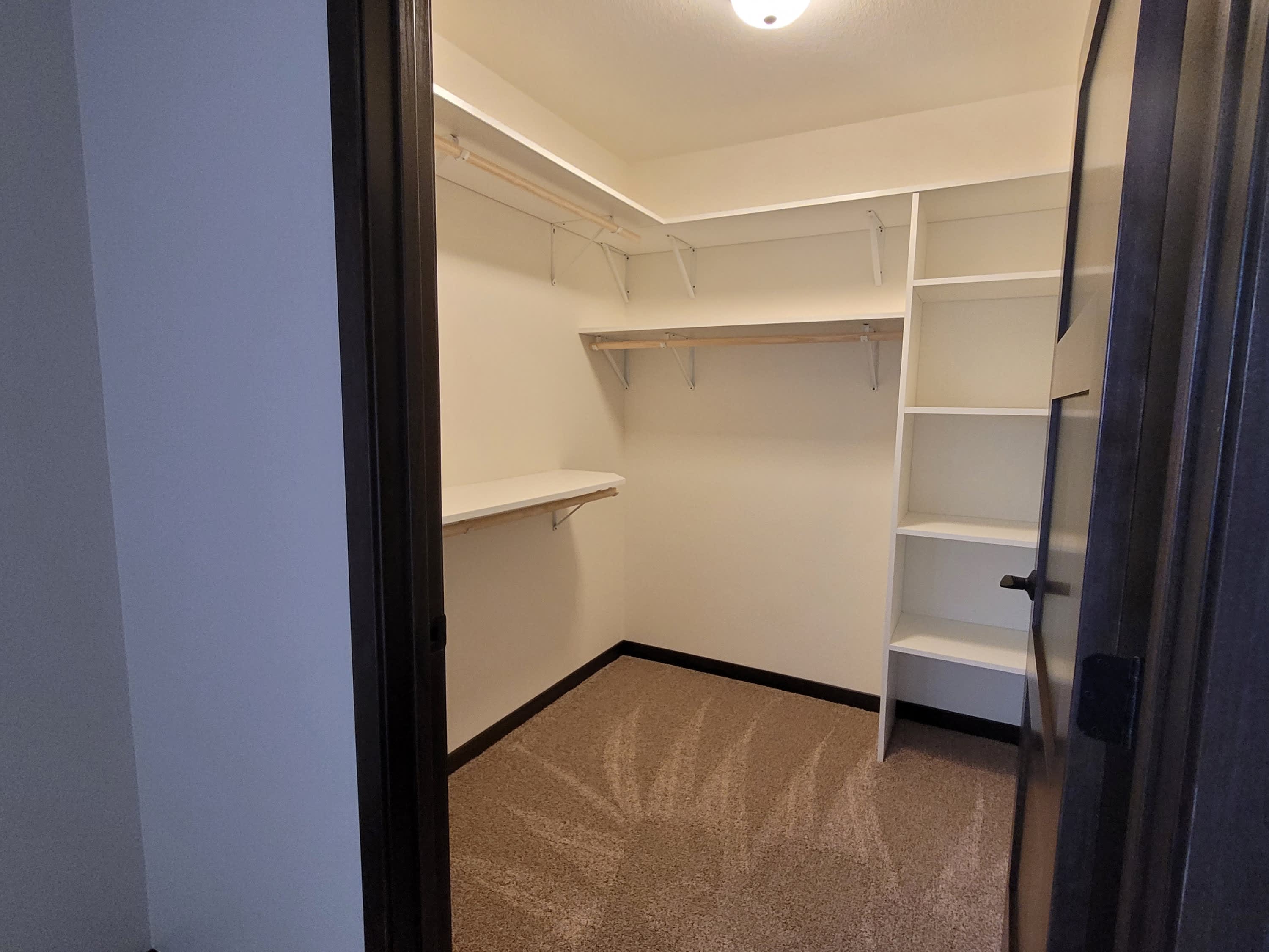 1640 Keanan Lane – photo 4